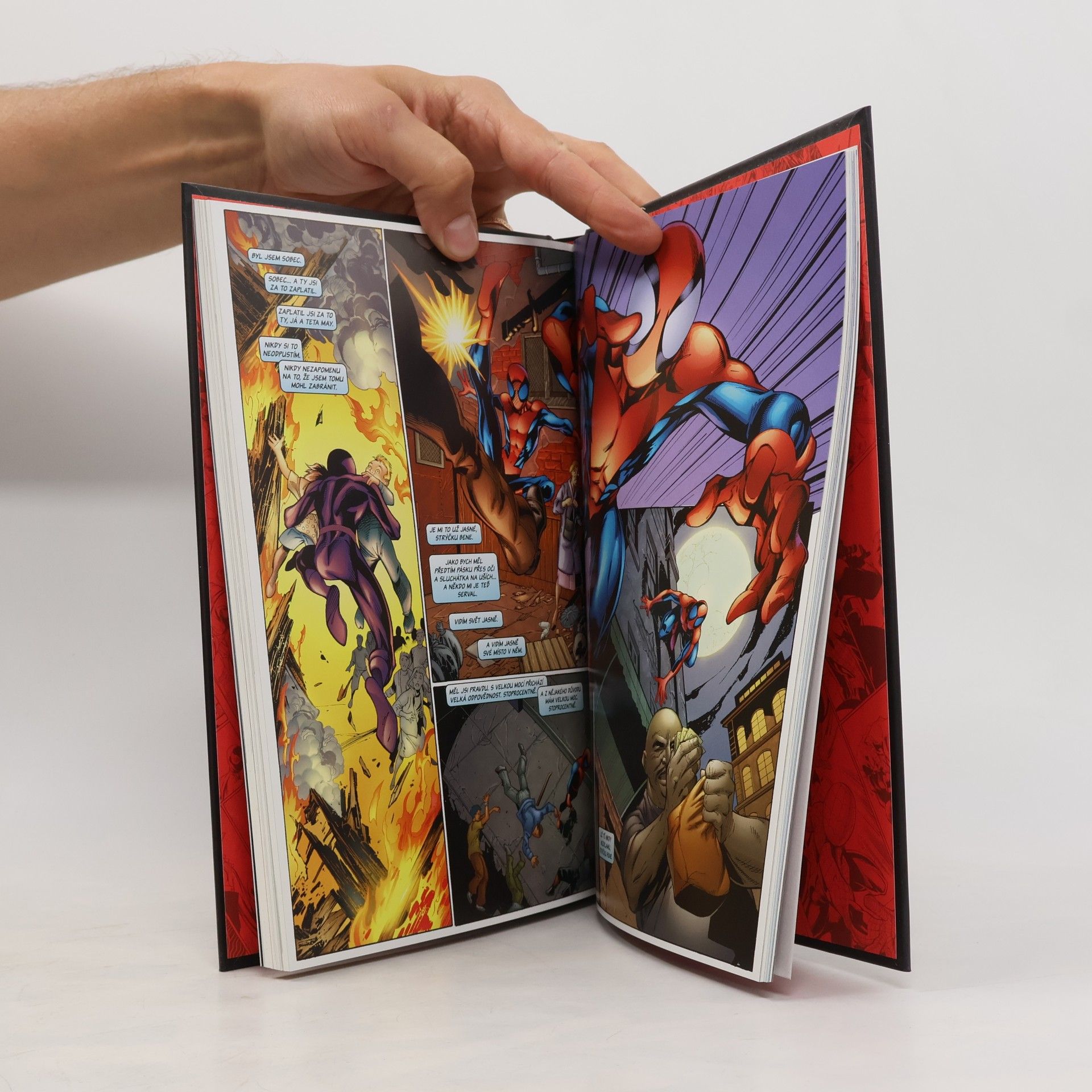 Brian Michael Bendis Ultimátní komiksový komplet 33. Ultimate Spider-Man. Moc a odpovědnost