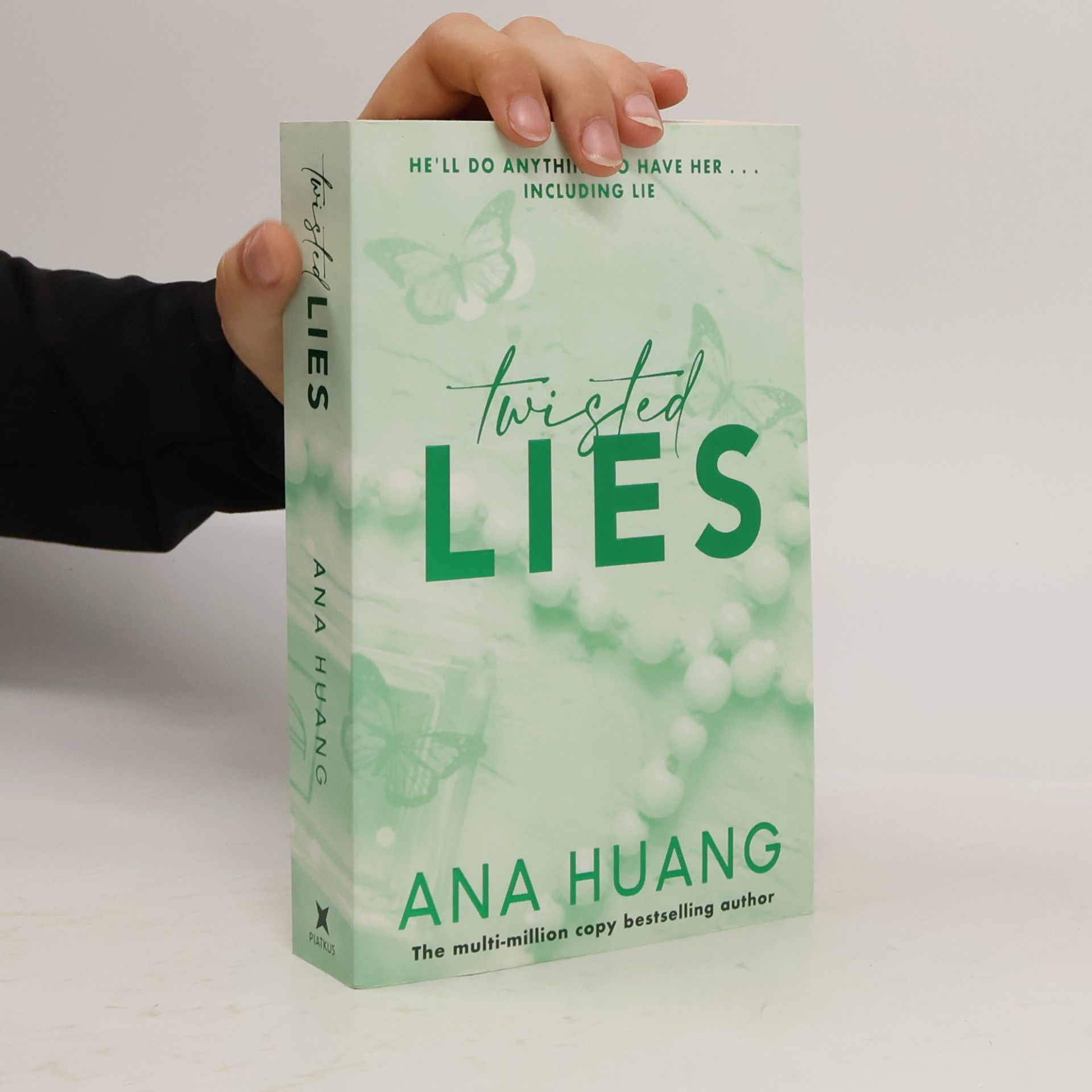 Ana Huang Twisted lies