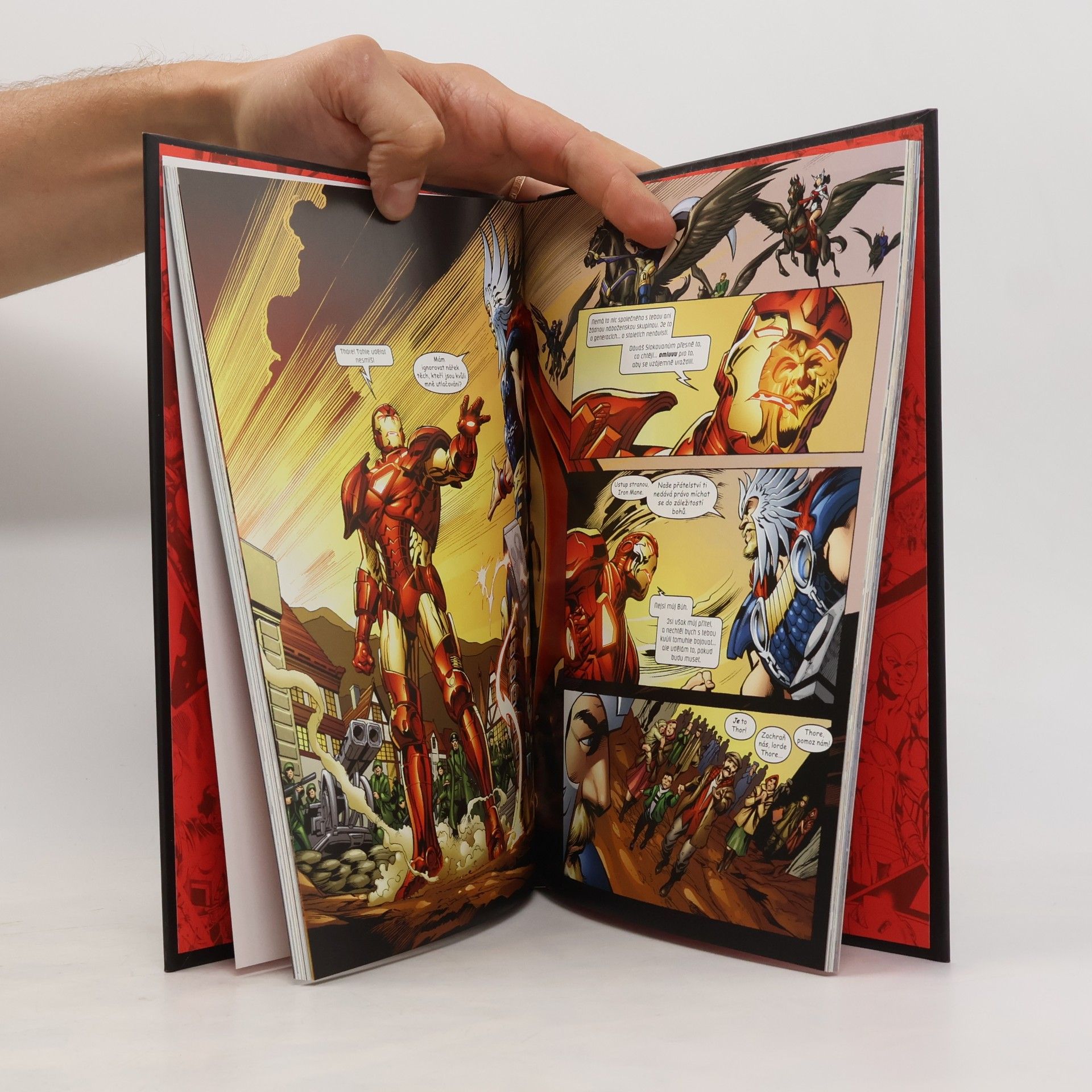 Geoff Johns Ultimátní komiksový komplet 28. Avengers. Na ostří nože