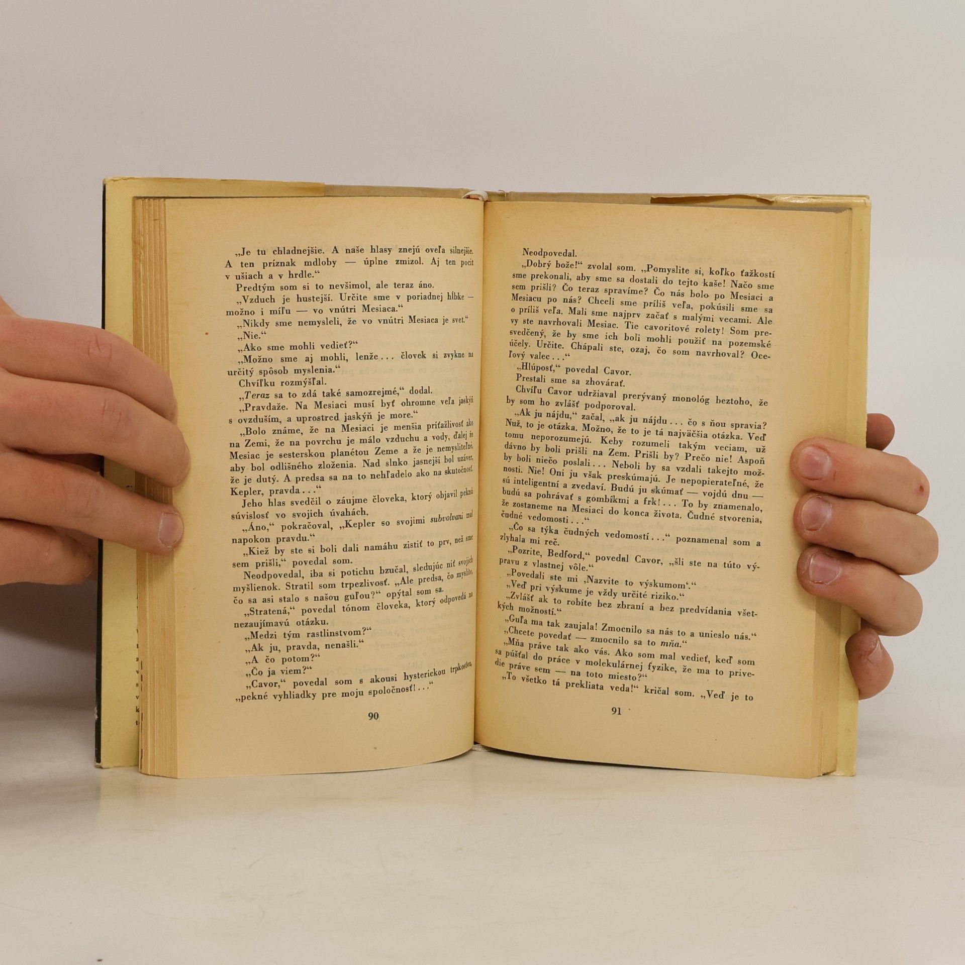 H. G. Wells Prví ľudia na mesiaci