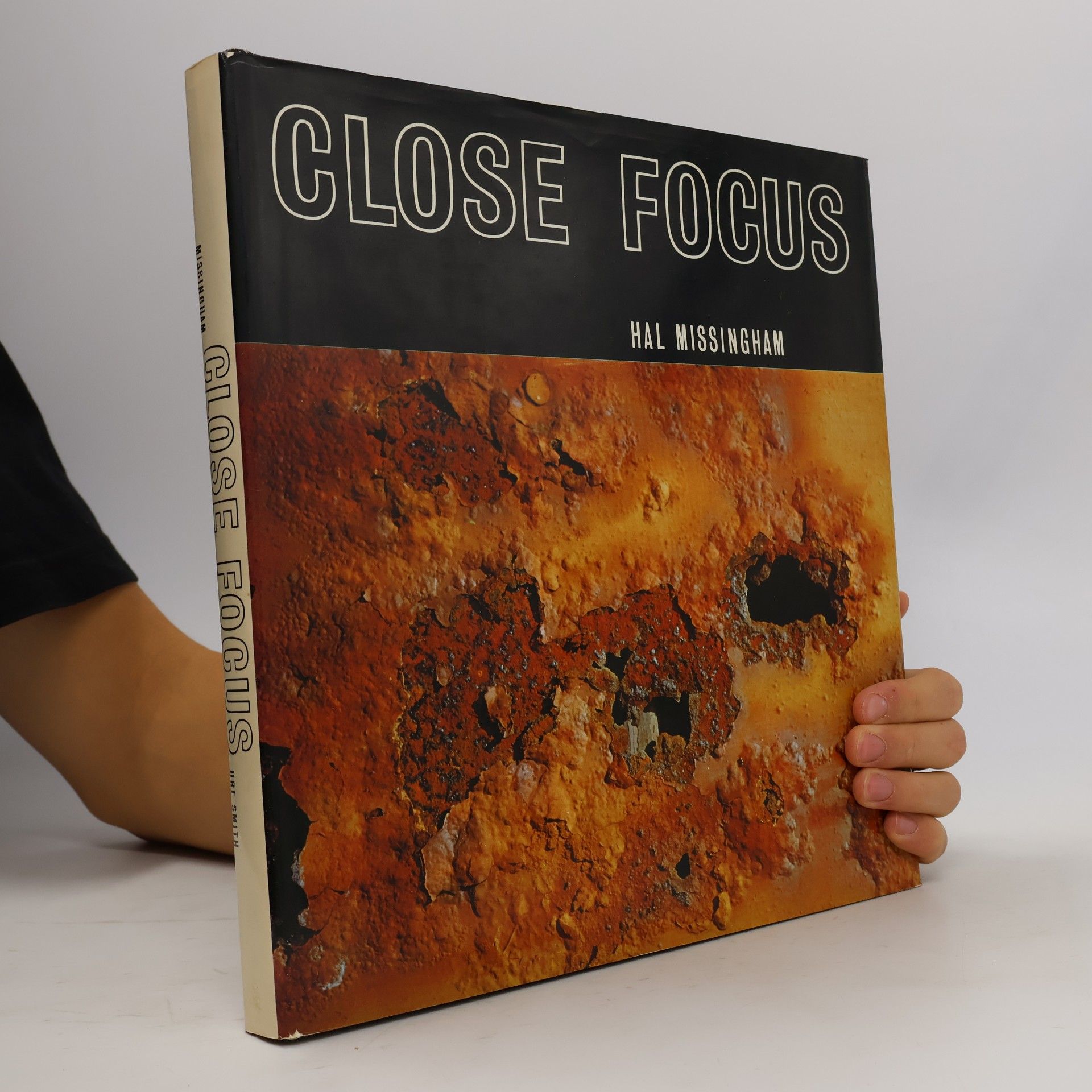 Hal Missingham Close Focus