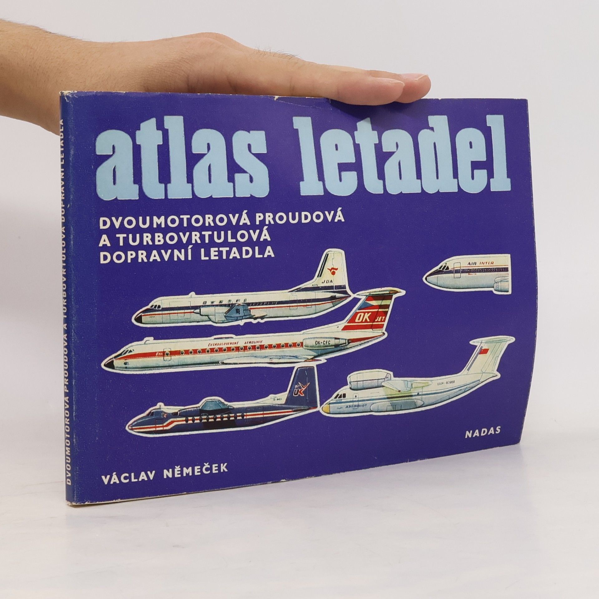 Atlas letadel. Dvoumotorová proudová a turbovrtulová dopravní letadla