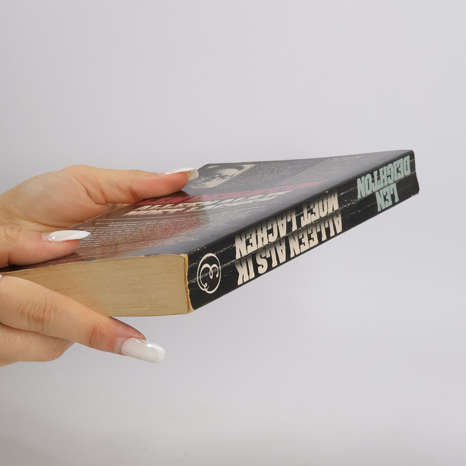 Len Deighton Alleen als ik moet Lachen