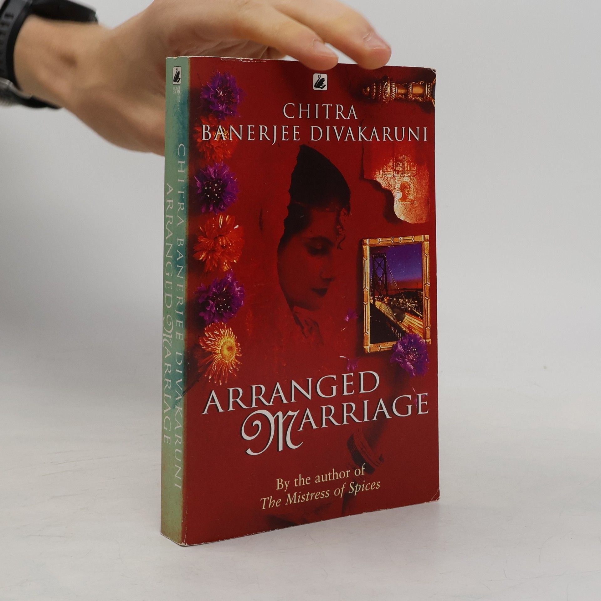 Chitra Banerjee Divakaruni Arranged marriage : stories