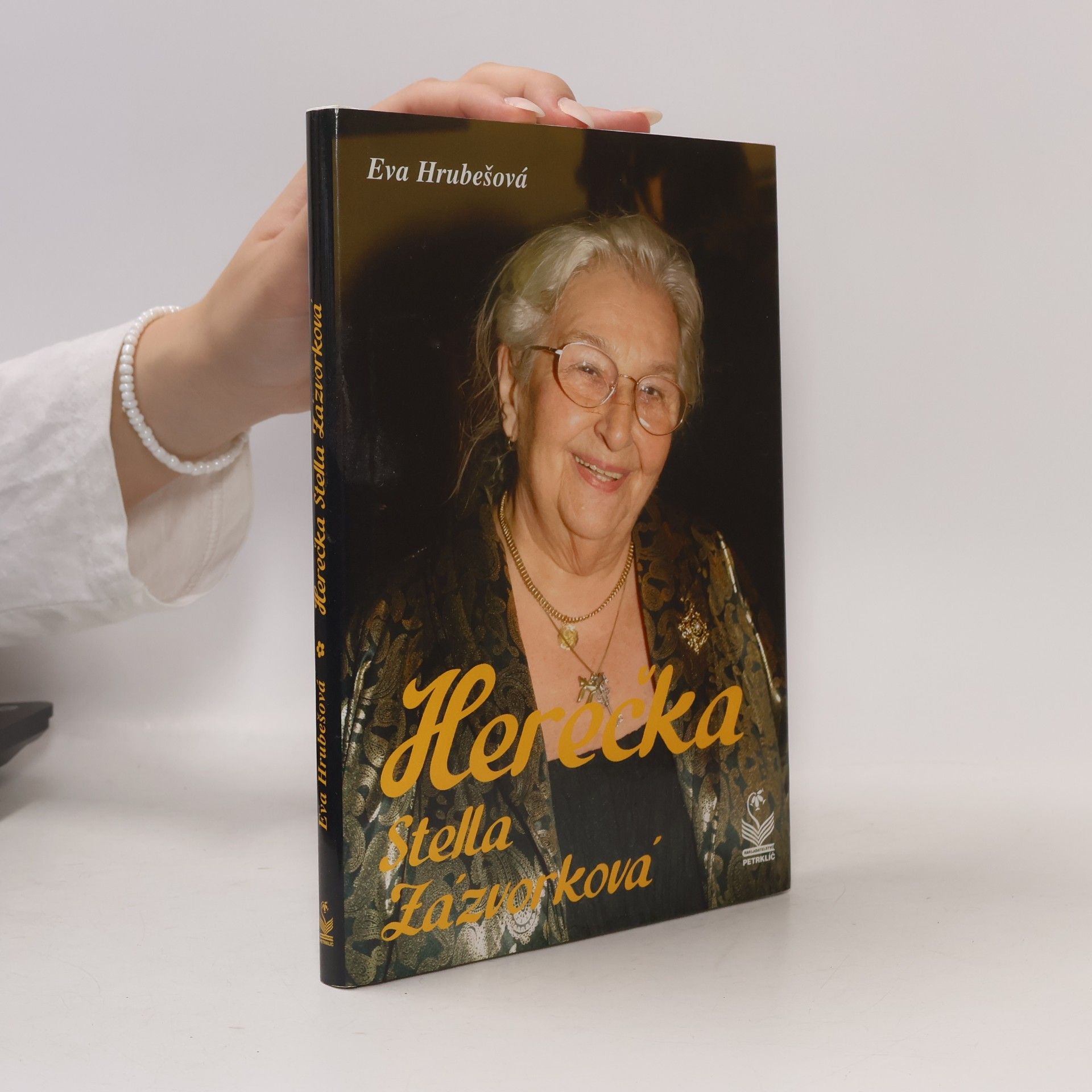 Herečka Stella Zázvorková