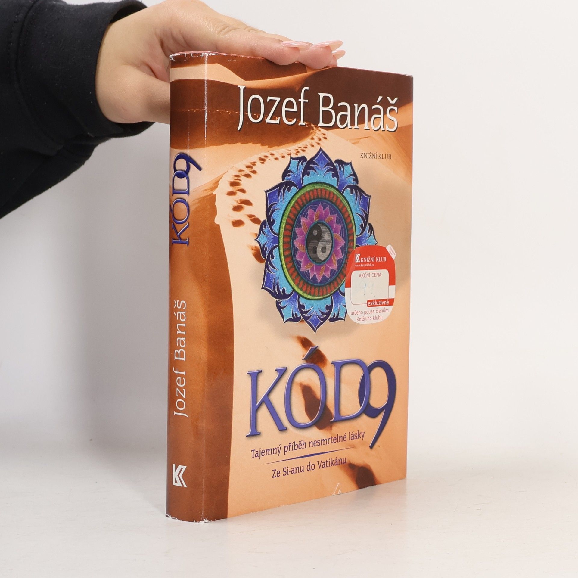 Kód 9: tajemný příběh nesmrtelné lásky