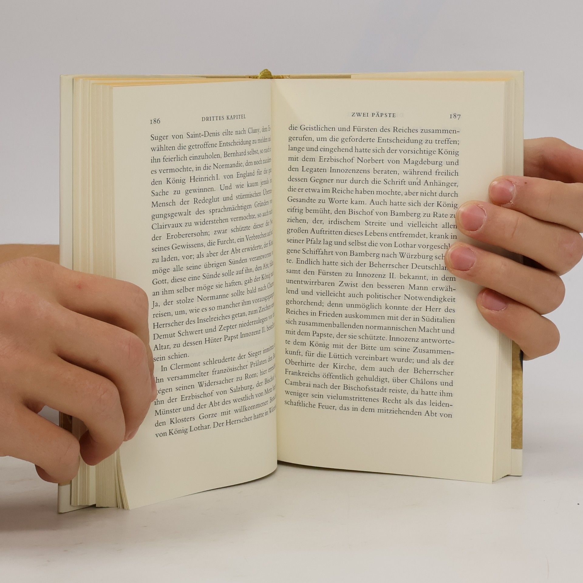 Reinhold Schneider Manesse Bibliothek der Weltliteratur: Kaiser Lothars Krone. Leben und Herrschaft Lothars von Supplinburg - Mit einem einleitenden Essay von Wilfried Hartmann
