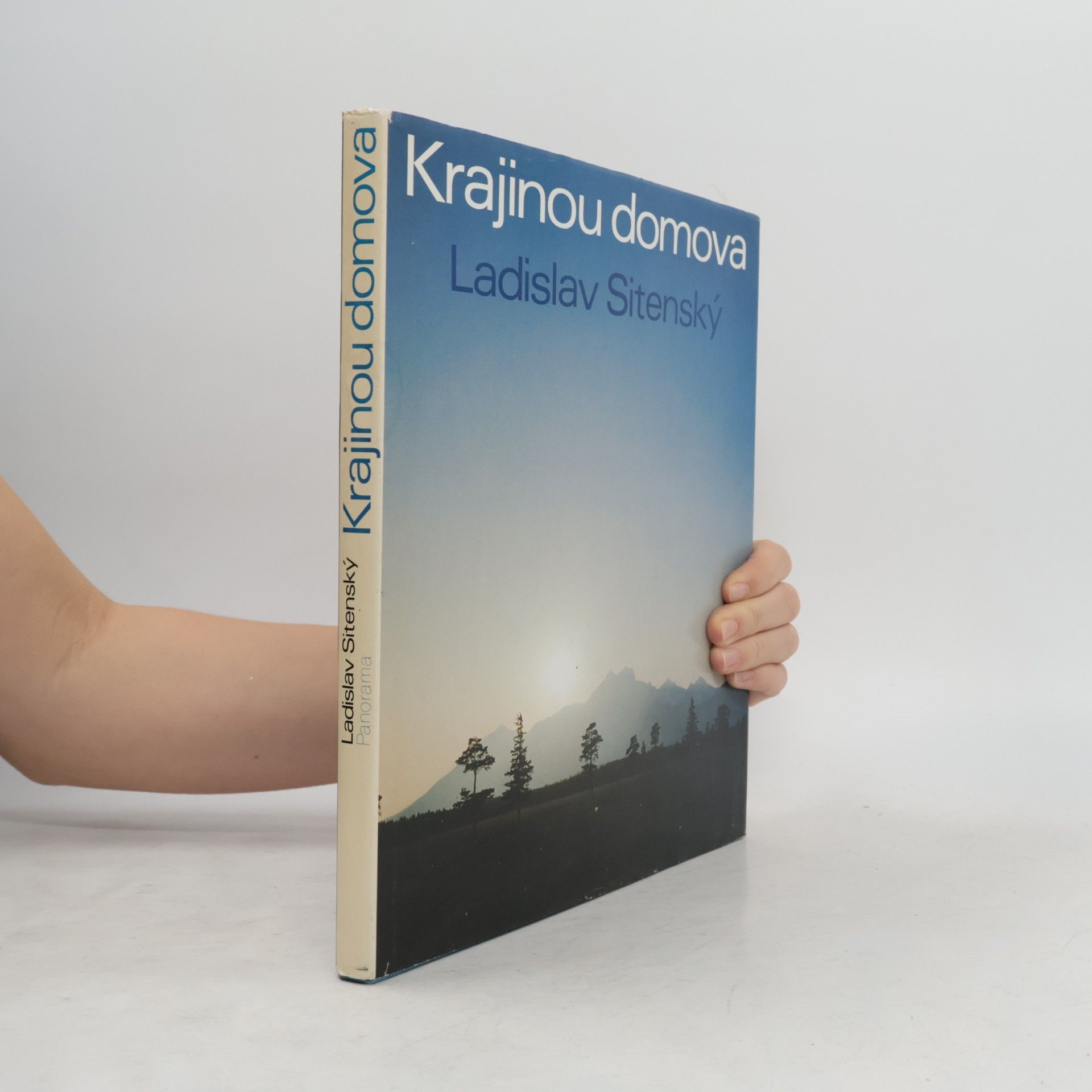 Krajinou domova