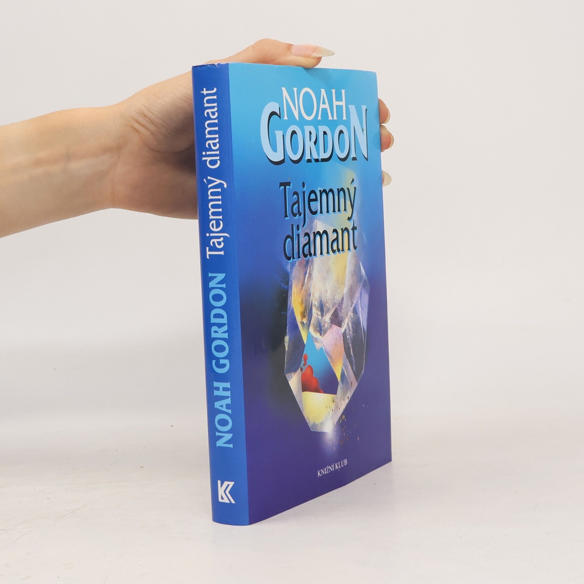 Noah Gordon Tajemný diamant