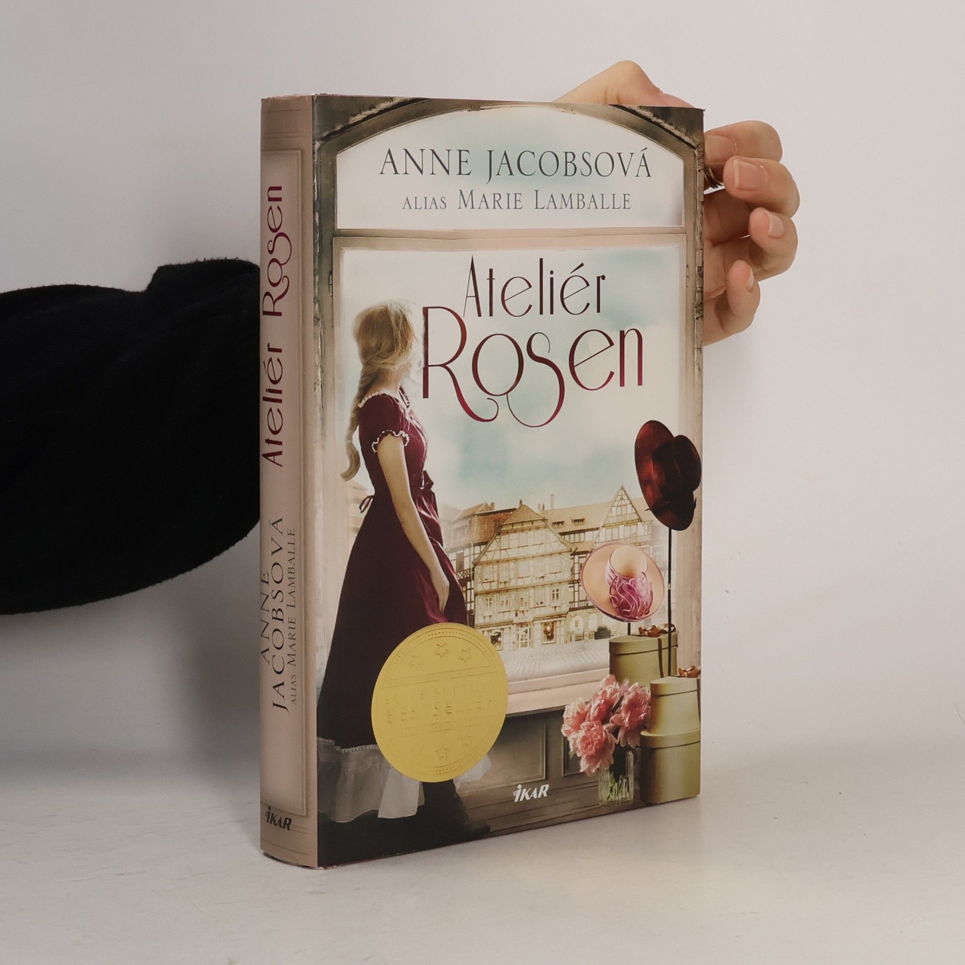 Ateliér Rosen. Modistky z Tržní uličky