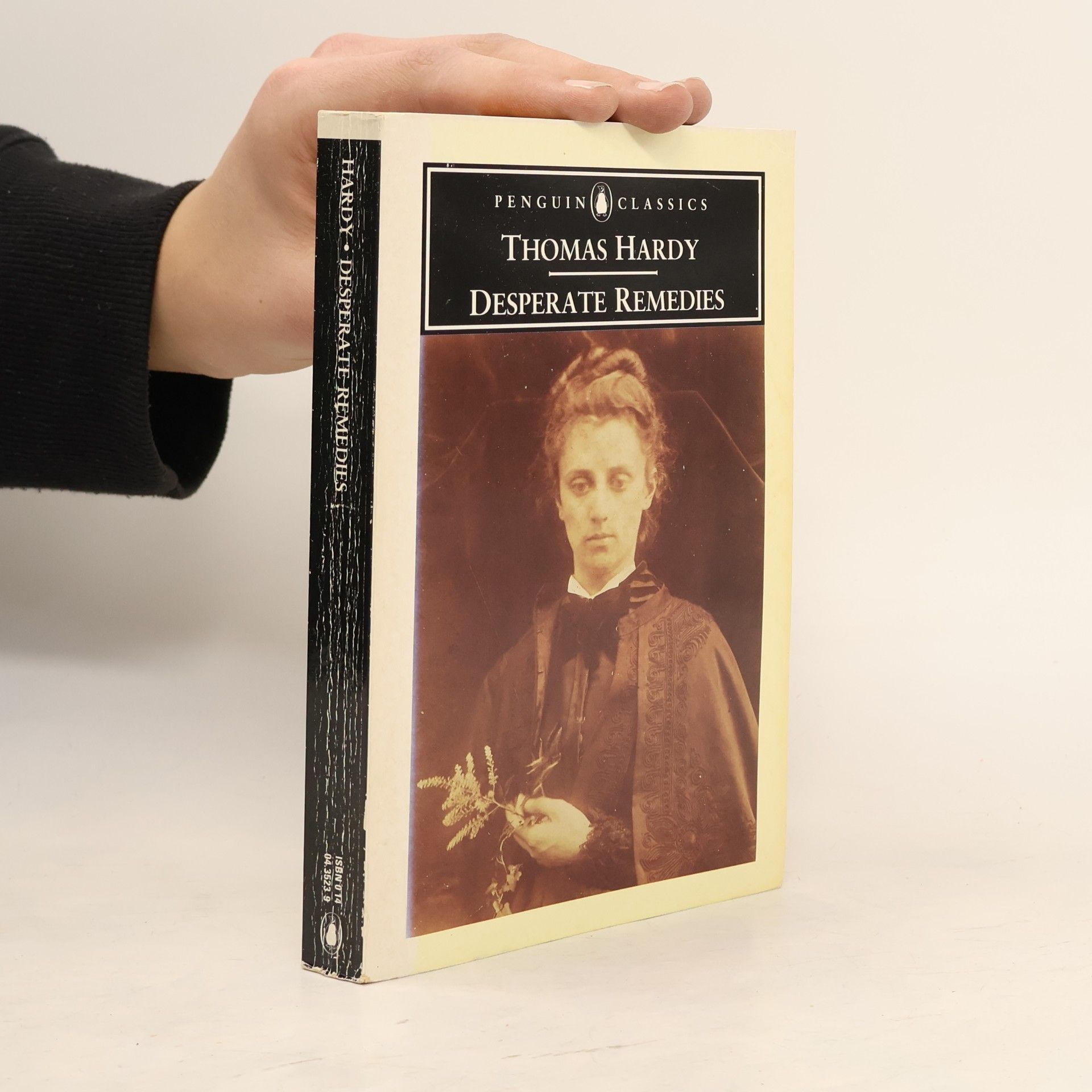 Mary Rimmer Penguin Classics: Desperate Remedies