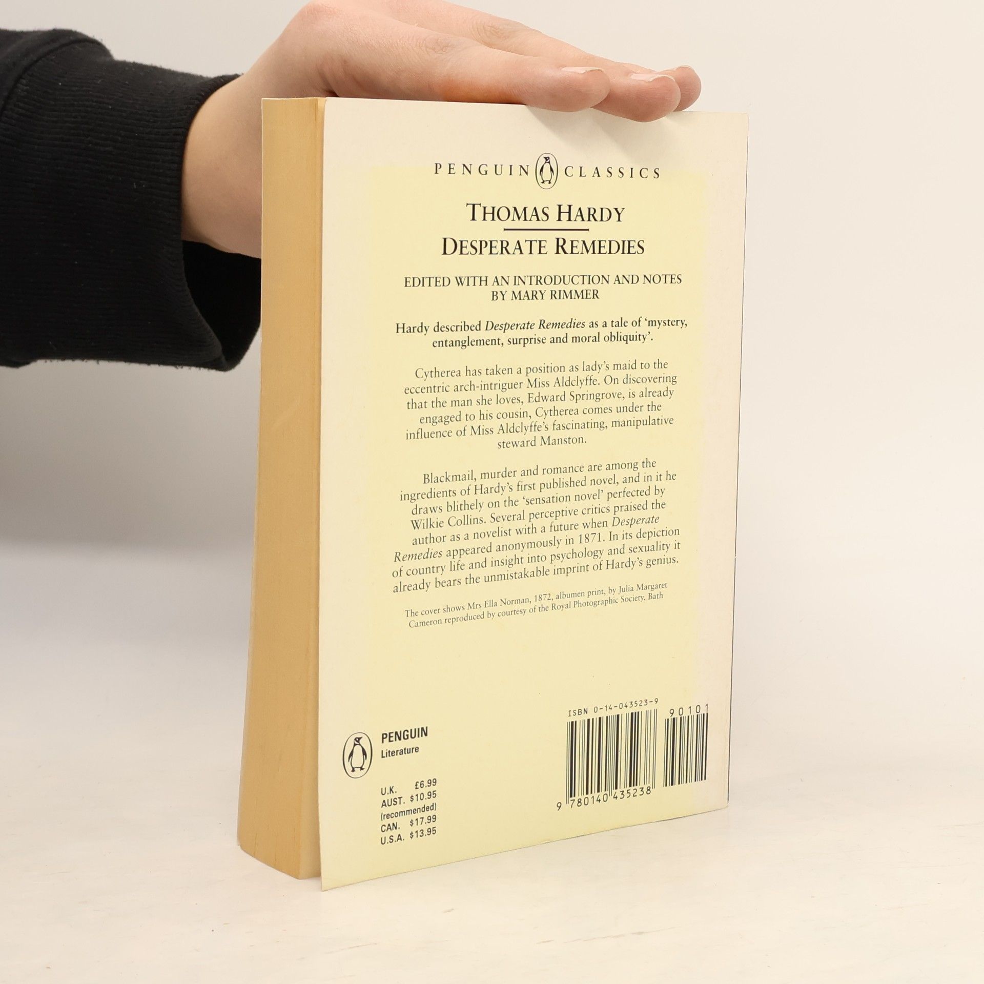 Thomas Hardy Penguin Classics: Desperate Remedies