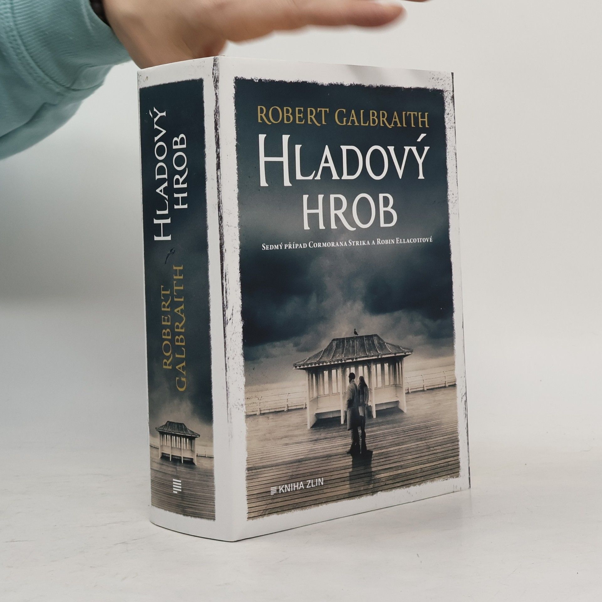 Joanne K. Rowling Hladový hrob