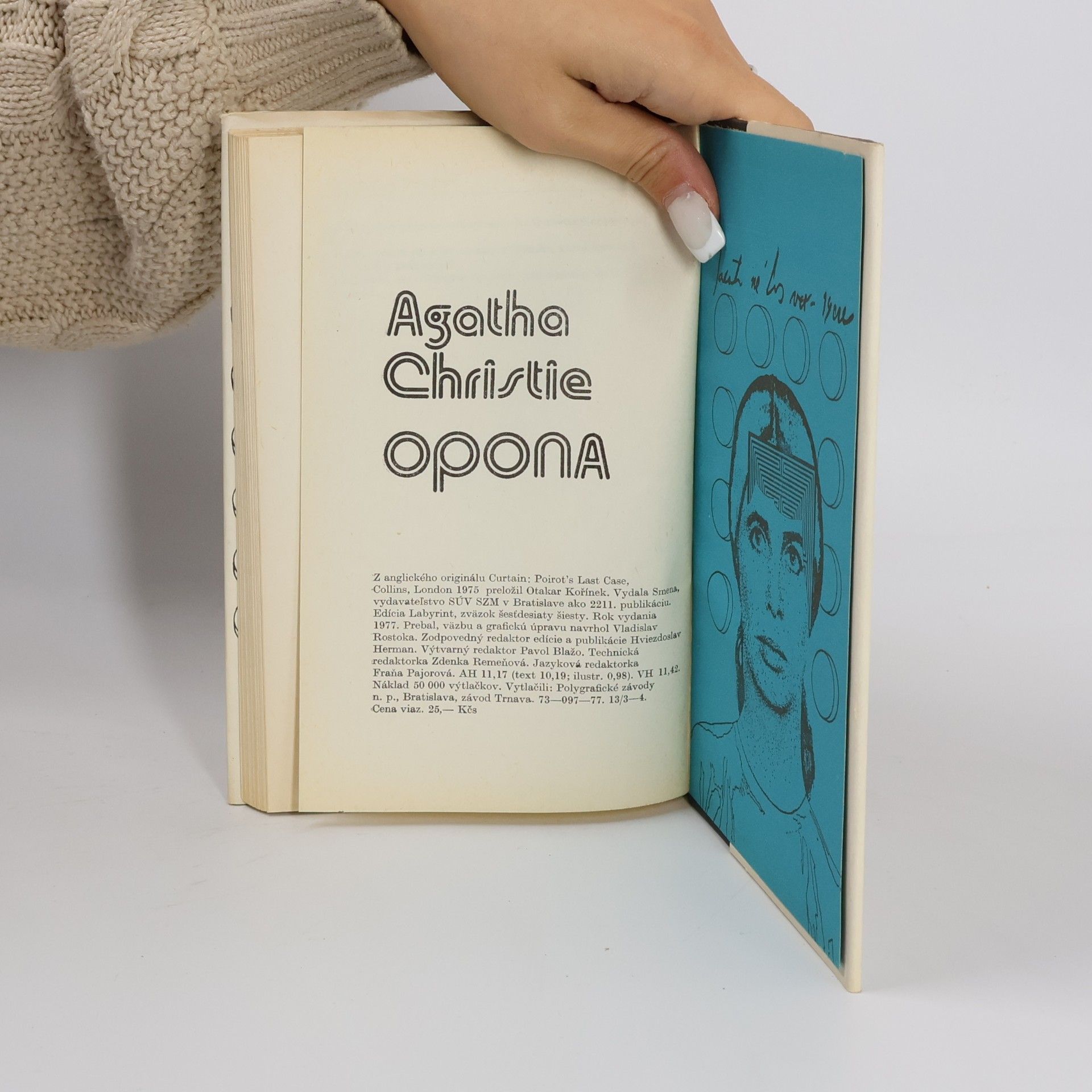 Agatha Christie Opona