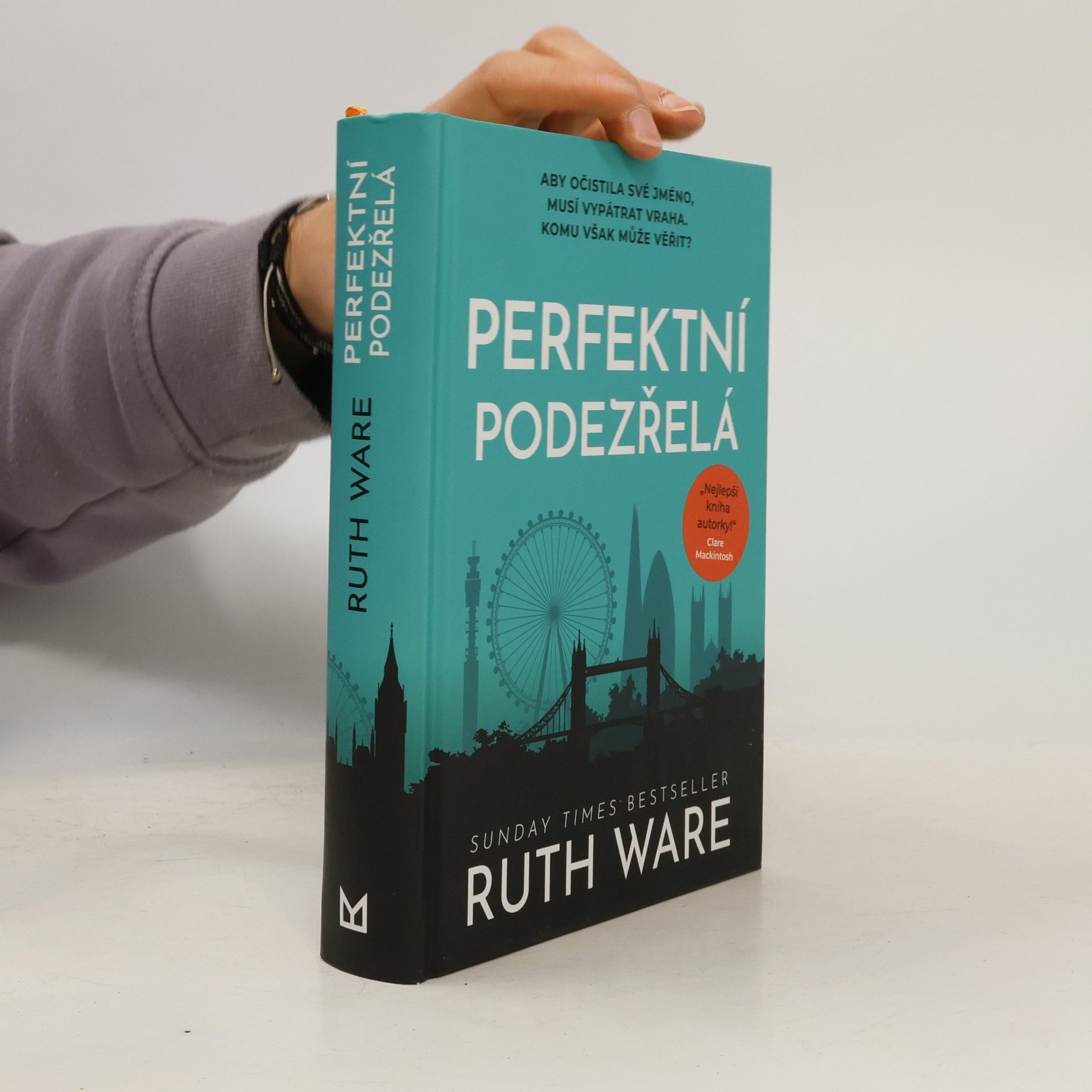Ruth Ware Perfektní podezřelá