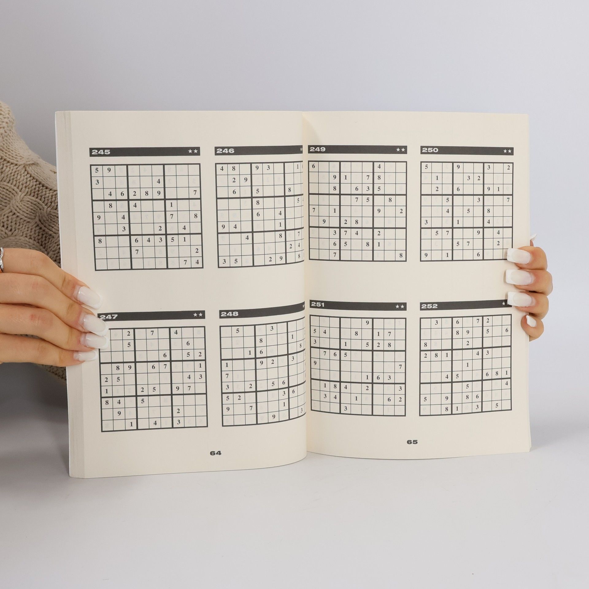 Kolektív autorov Více než 500 sudoku