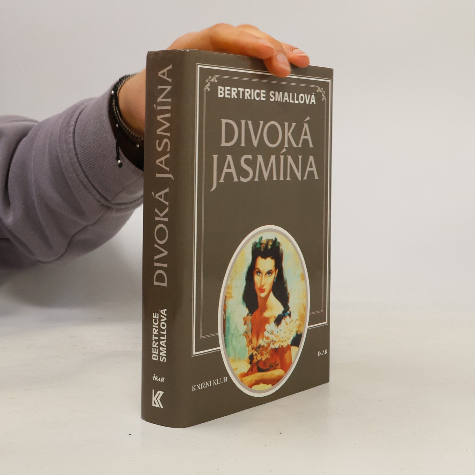 Bertrice Small Divoká Jasmína