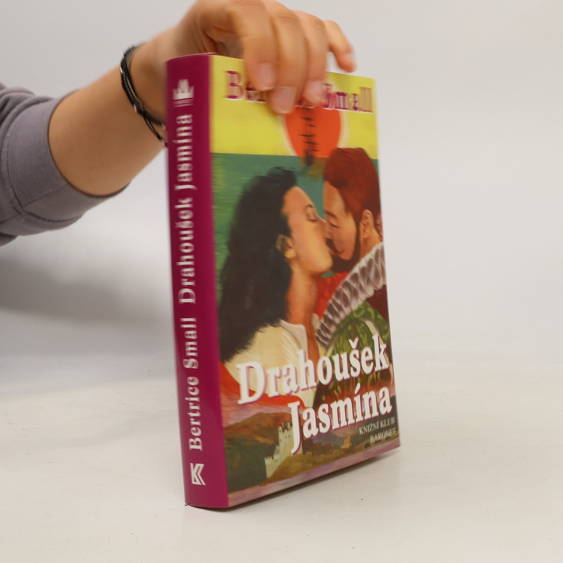 Bertrice Small Drahoušek Jasmína