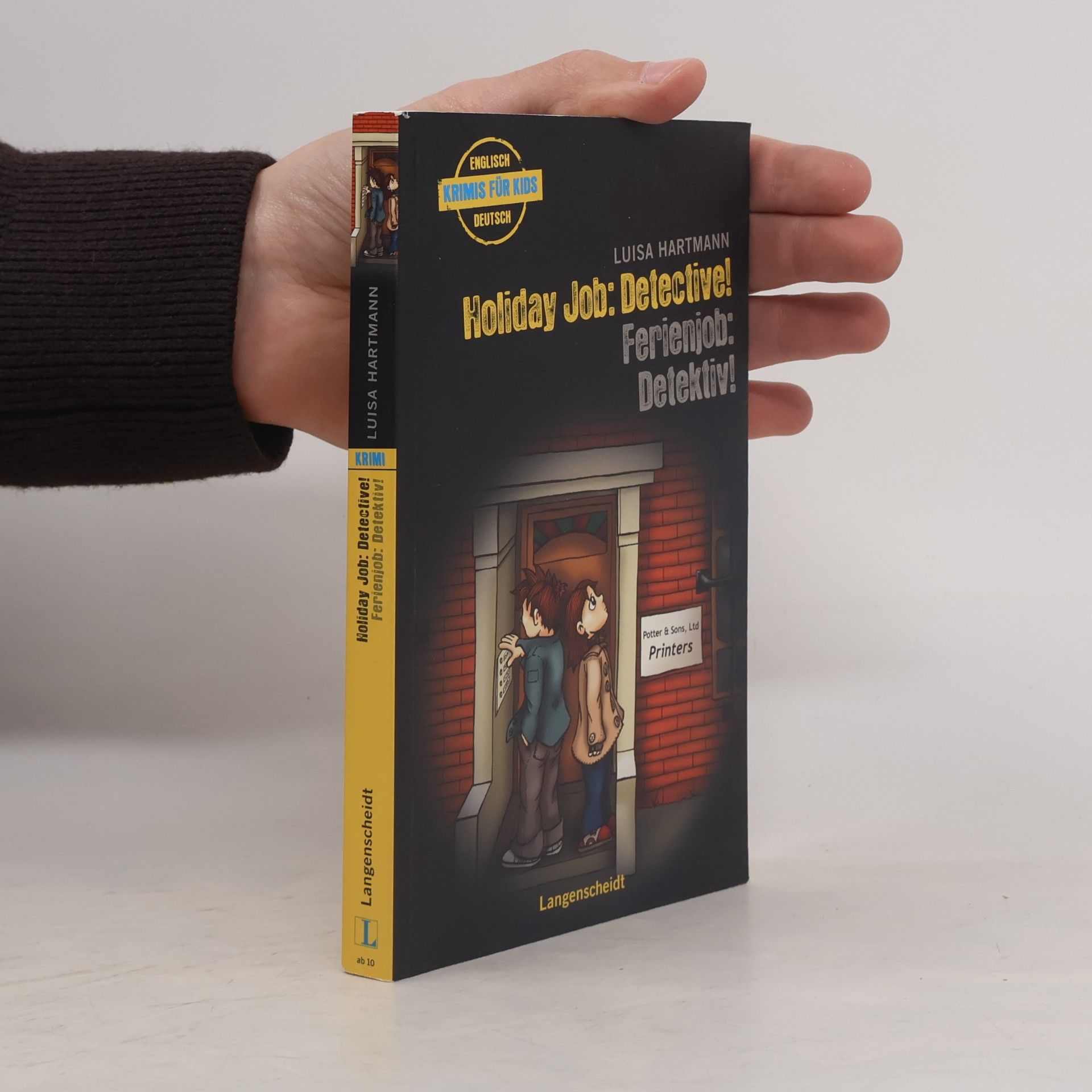 Luisa Hartmann Holiday Job: Detective! - Ferienjob: Detektiv!