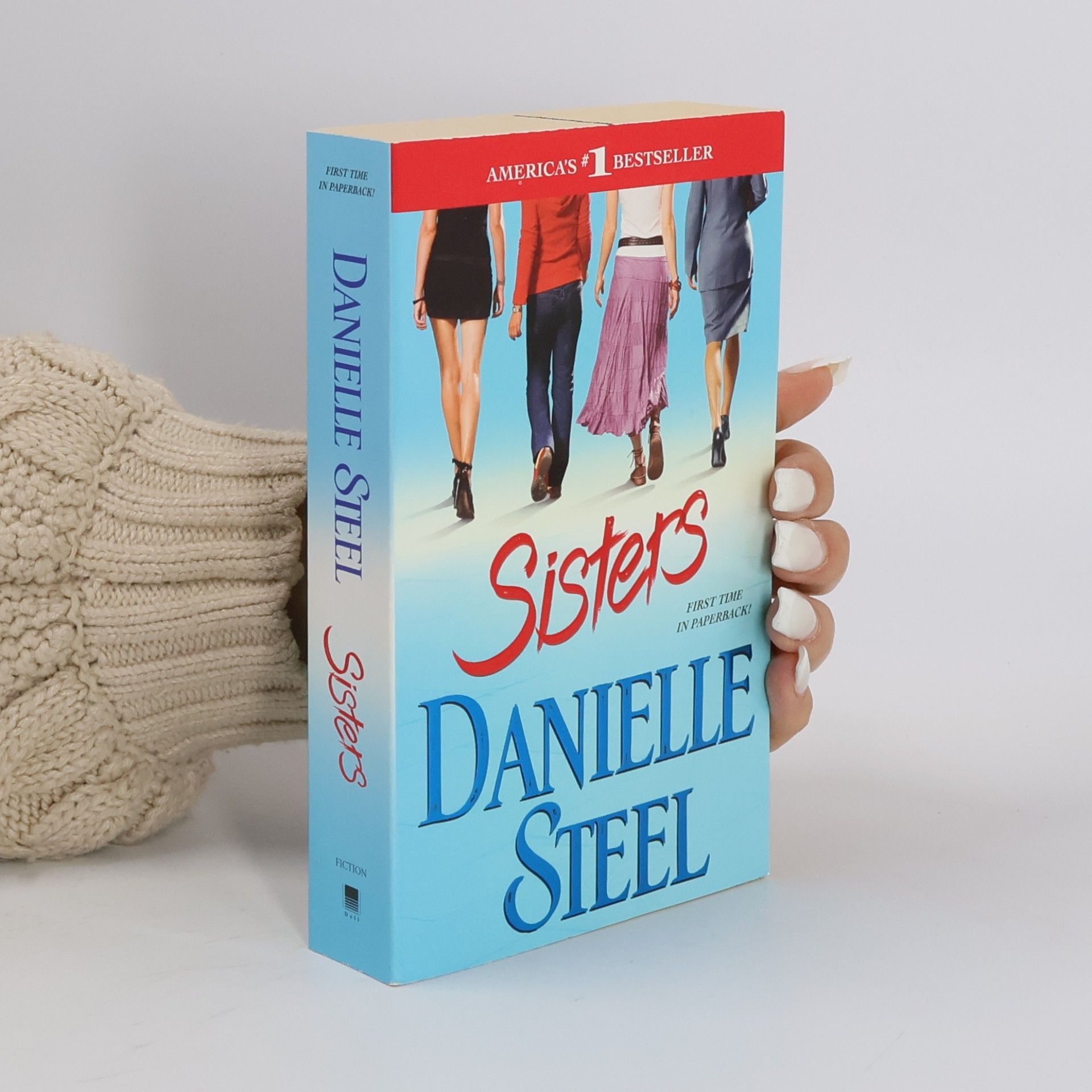Danielle Steel Sisters