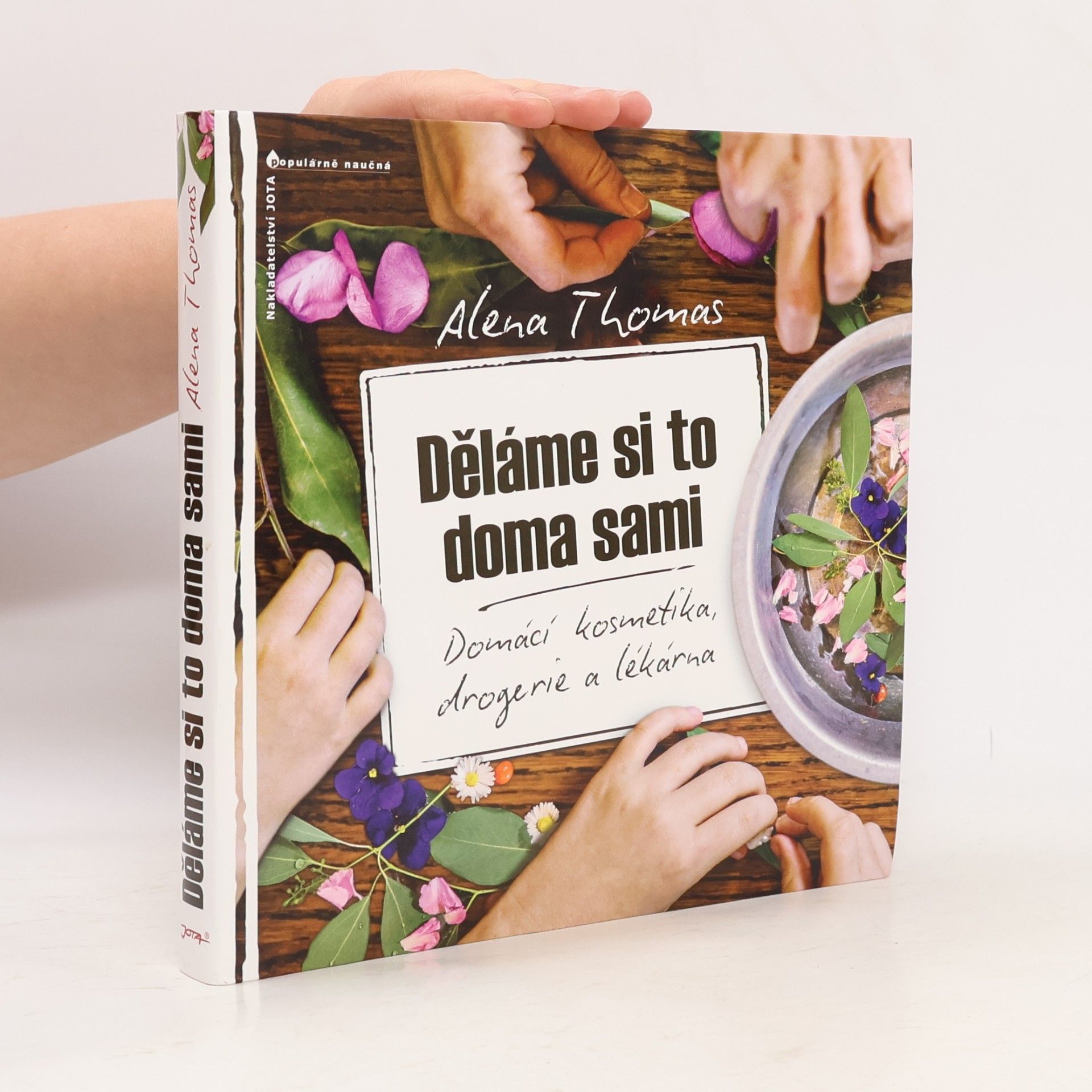 Alena Thomas Děláme si to doma sami