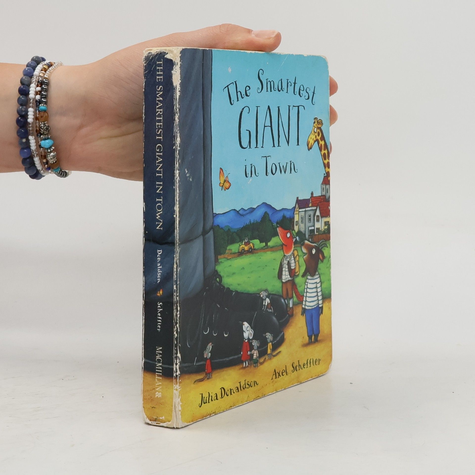 Julia Donaldson The smartest giant in town