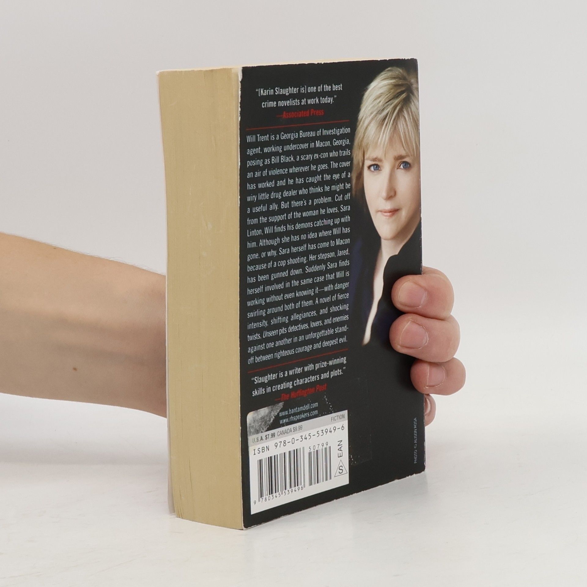 Karin Slaughter Unseen