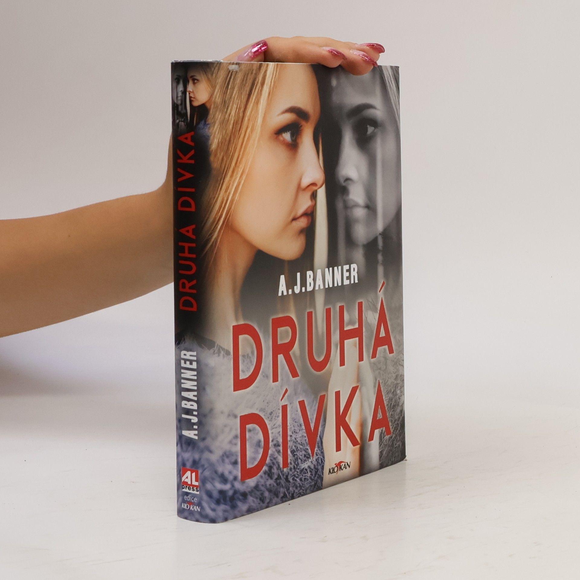 A. J. Banner Druhá dívka
