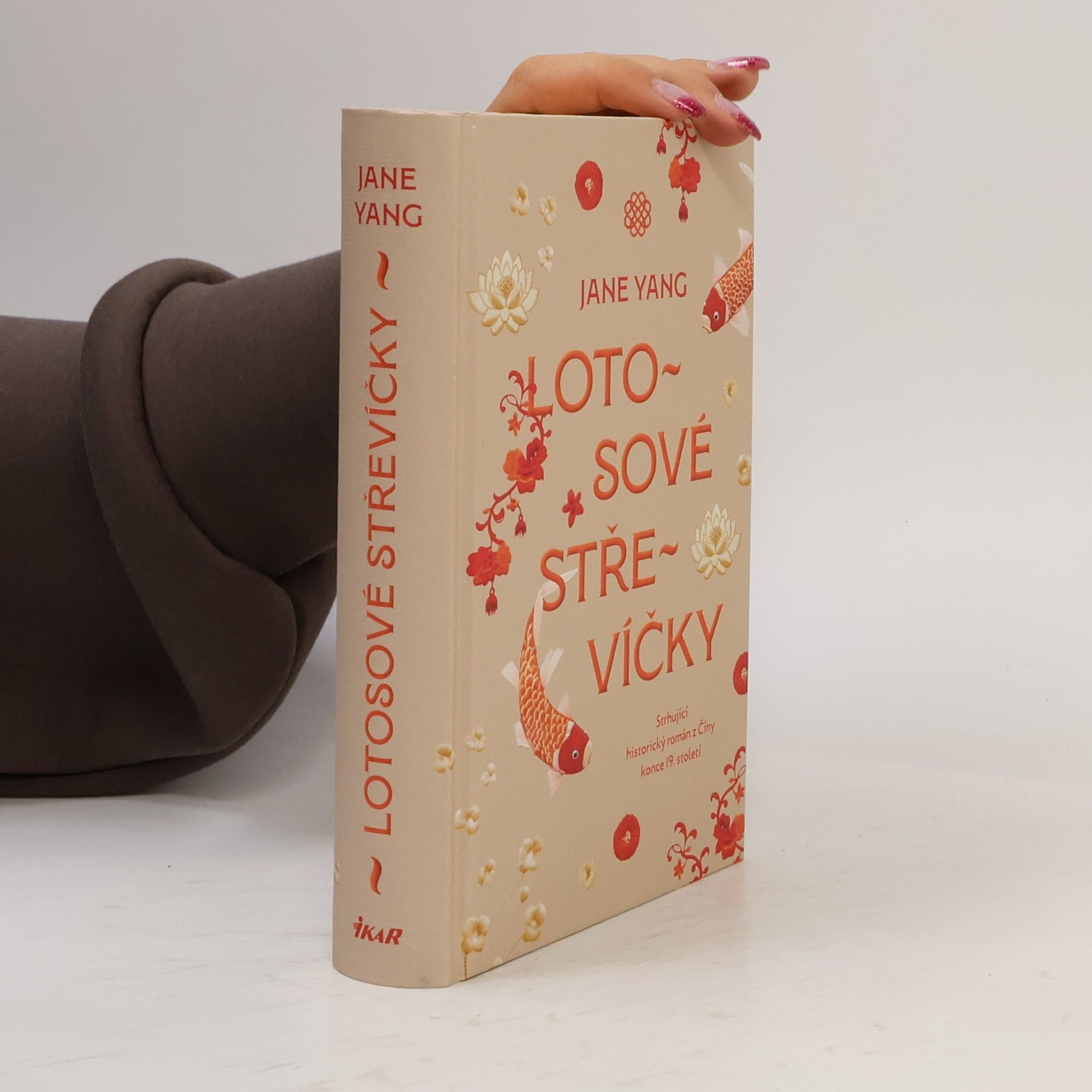 Jane Yang Lotosové střevíčky