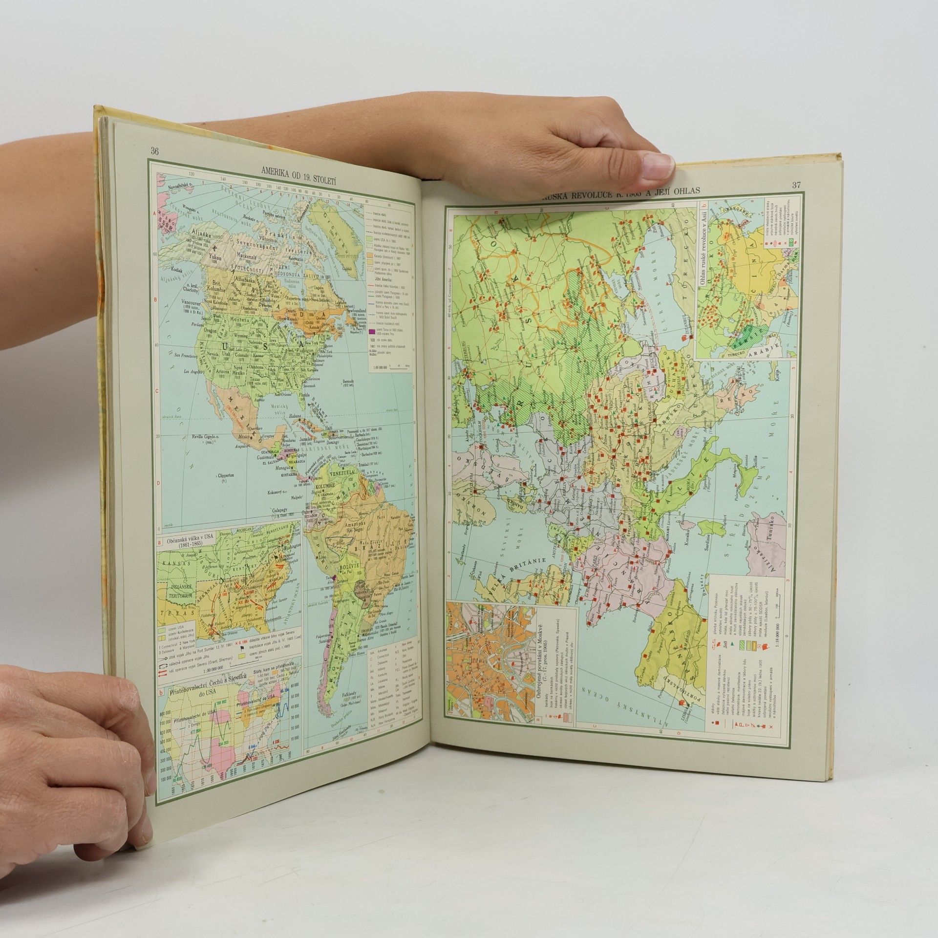 Various authors Školni atlas světových dějin