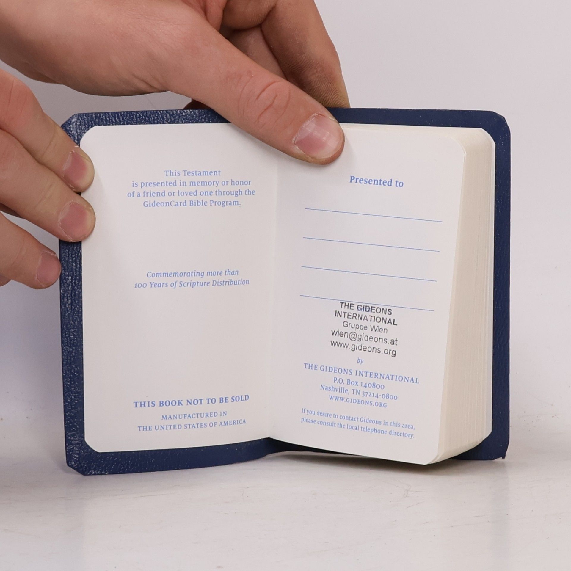 Kolektiv autorů The New Testament with Psalms and Proverbs