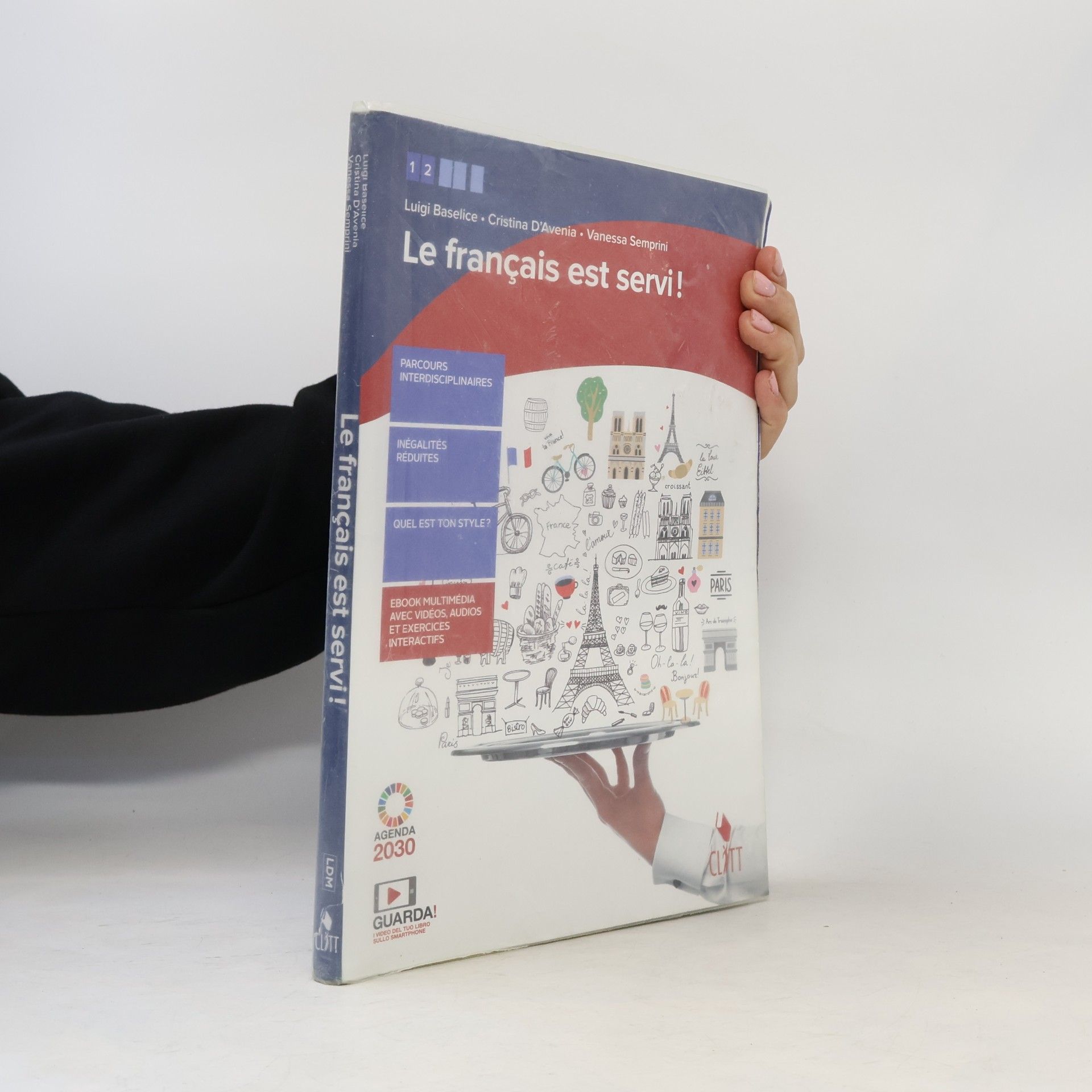 Vanessa Semprini Le francais est servi!