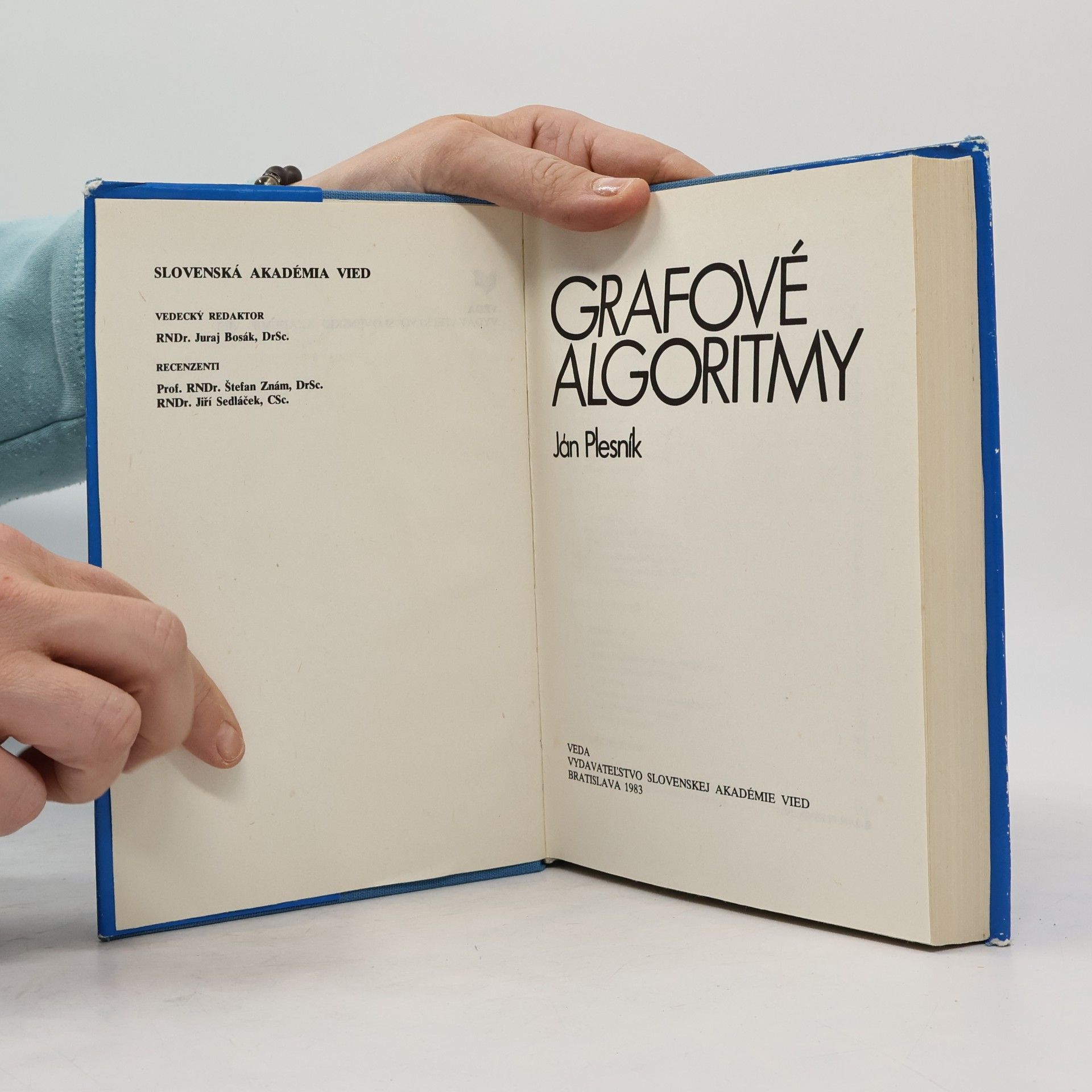 Jan Plesník Grafové algoritmy