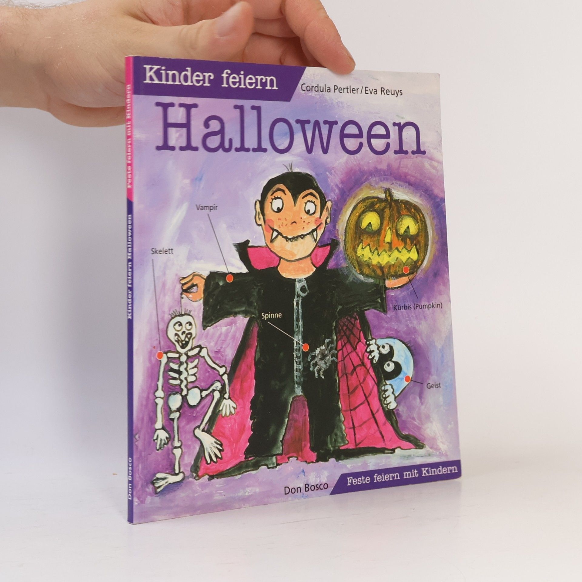 Cordula Pertler Kinder feiern Halloween