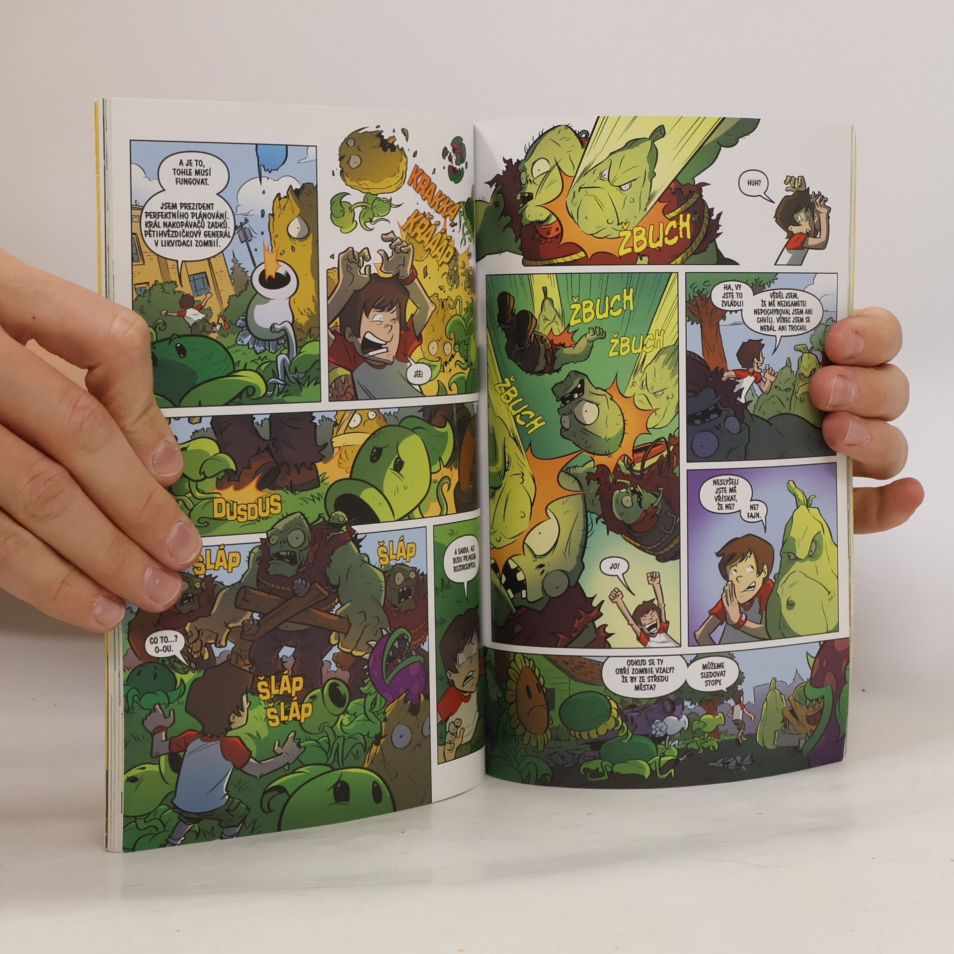 Paul Tobin Plants vs. Zombies. Trávogeddon