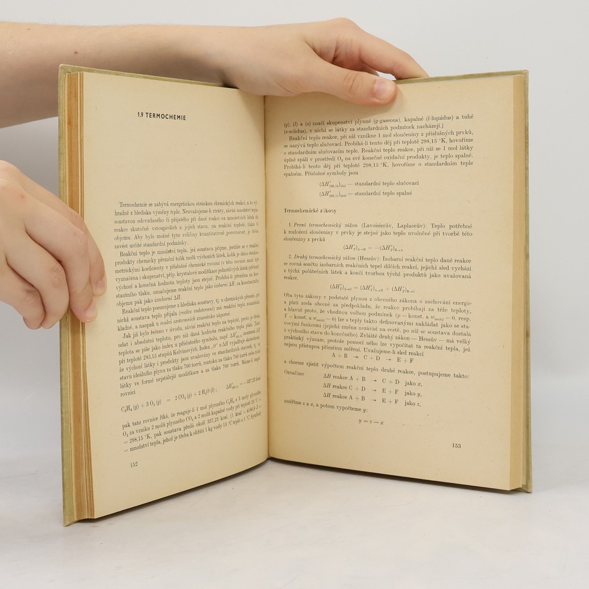 Various authors Příklady z obecné a anorganické chemie