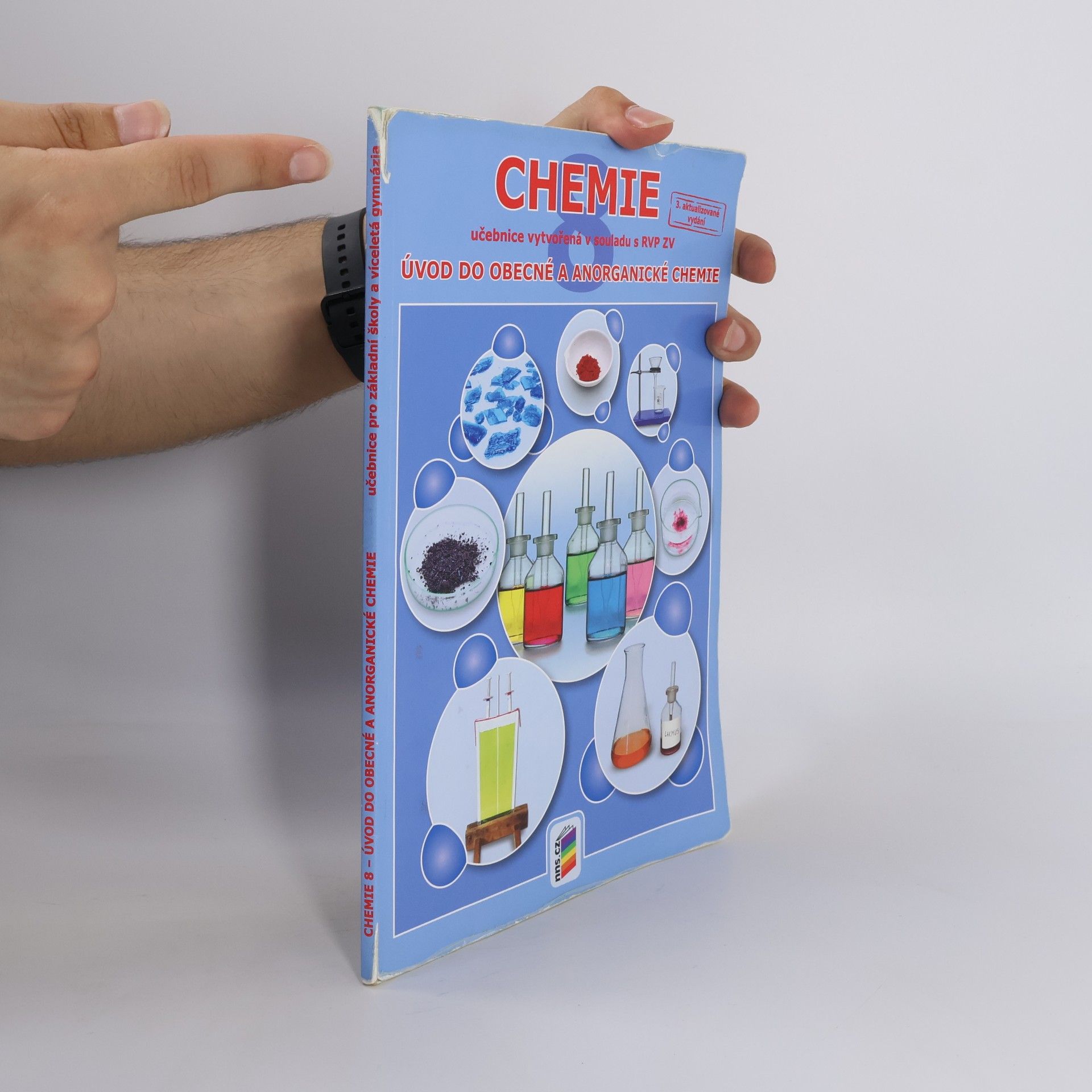 Josef Mach Chemie : úvod do obecné a anorganické chemie : učebnice