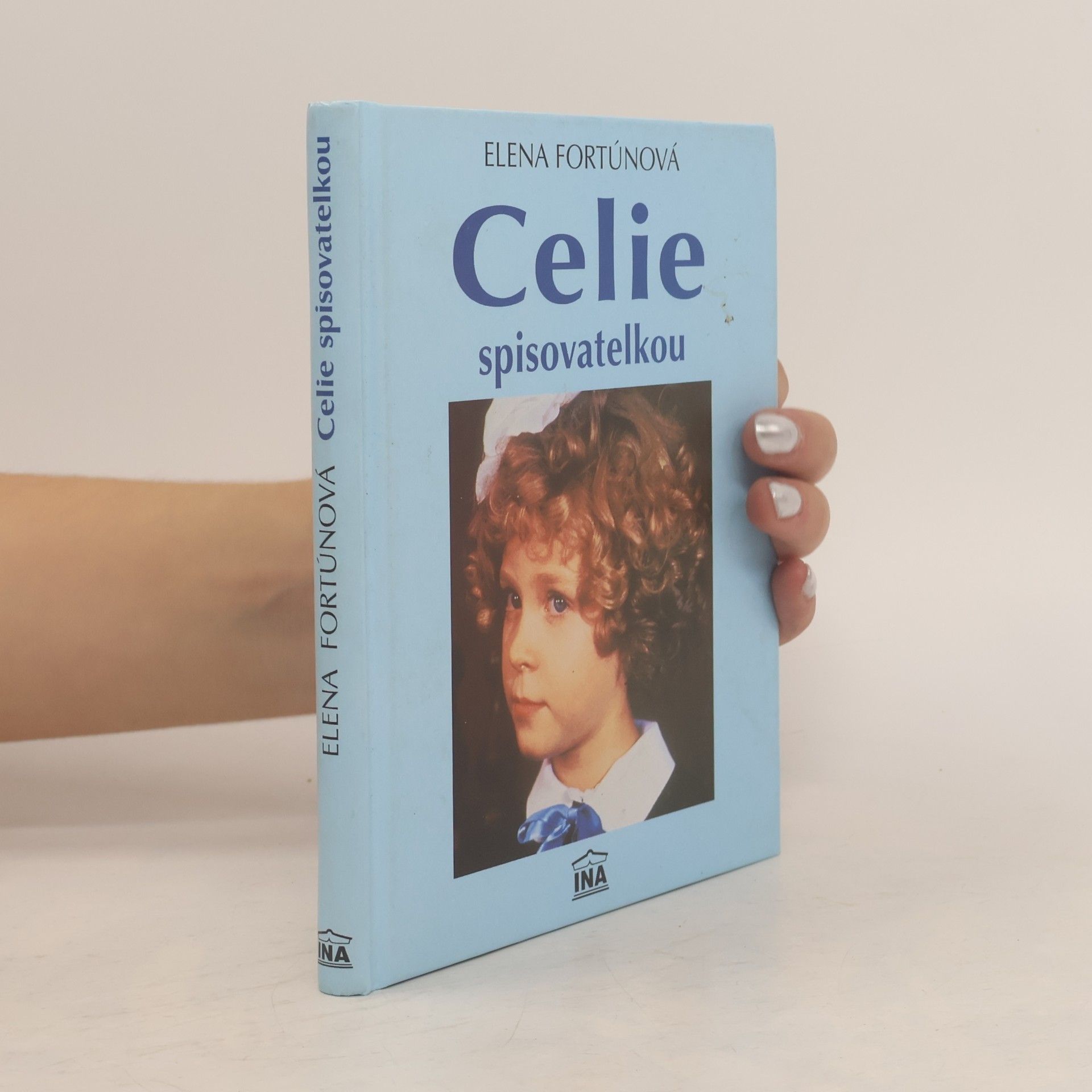Elena Fortún Celie spisovatelkou