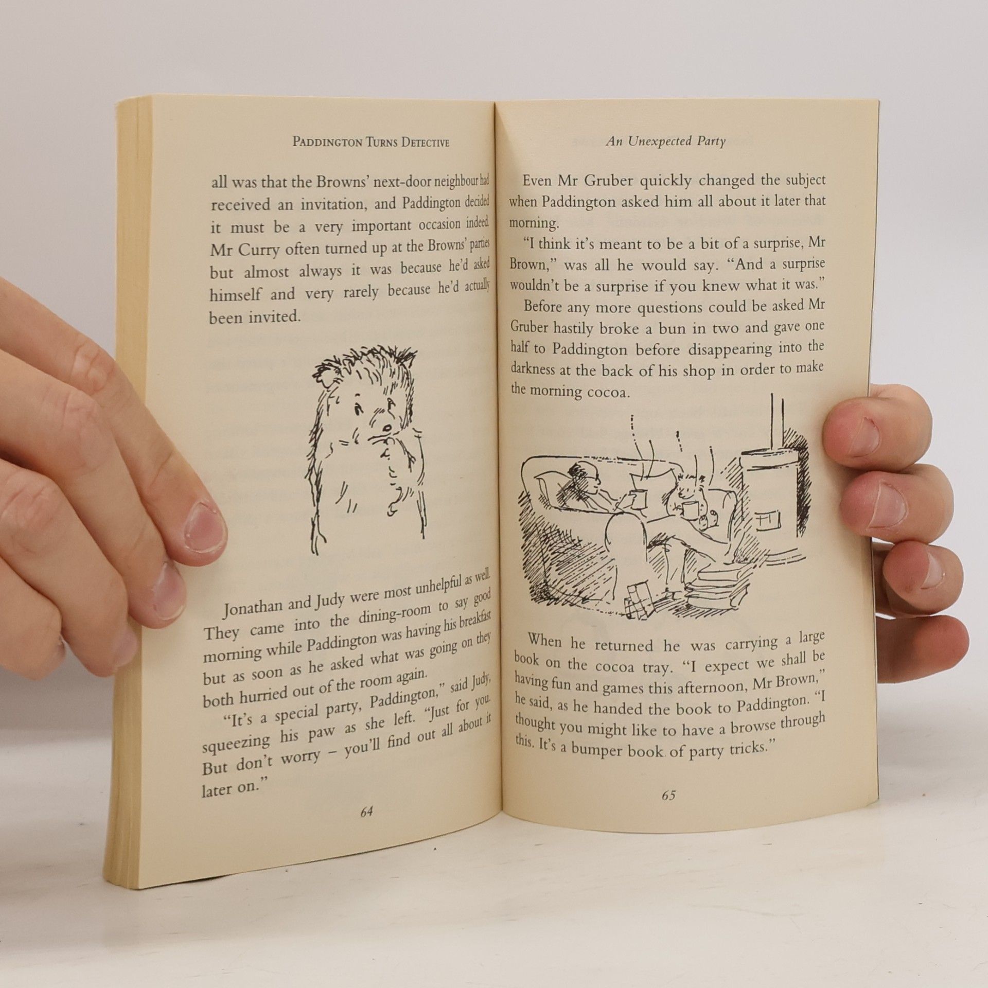 Michael Bond Paddington Turns Detective and Other Funny Stories