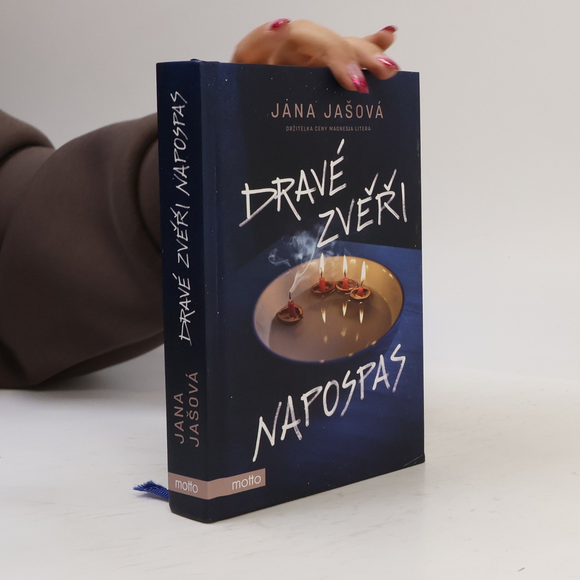 Jana Jašová Dravé zvěři napospas