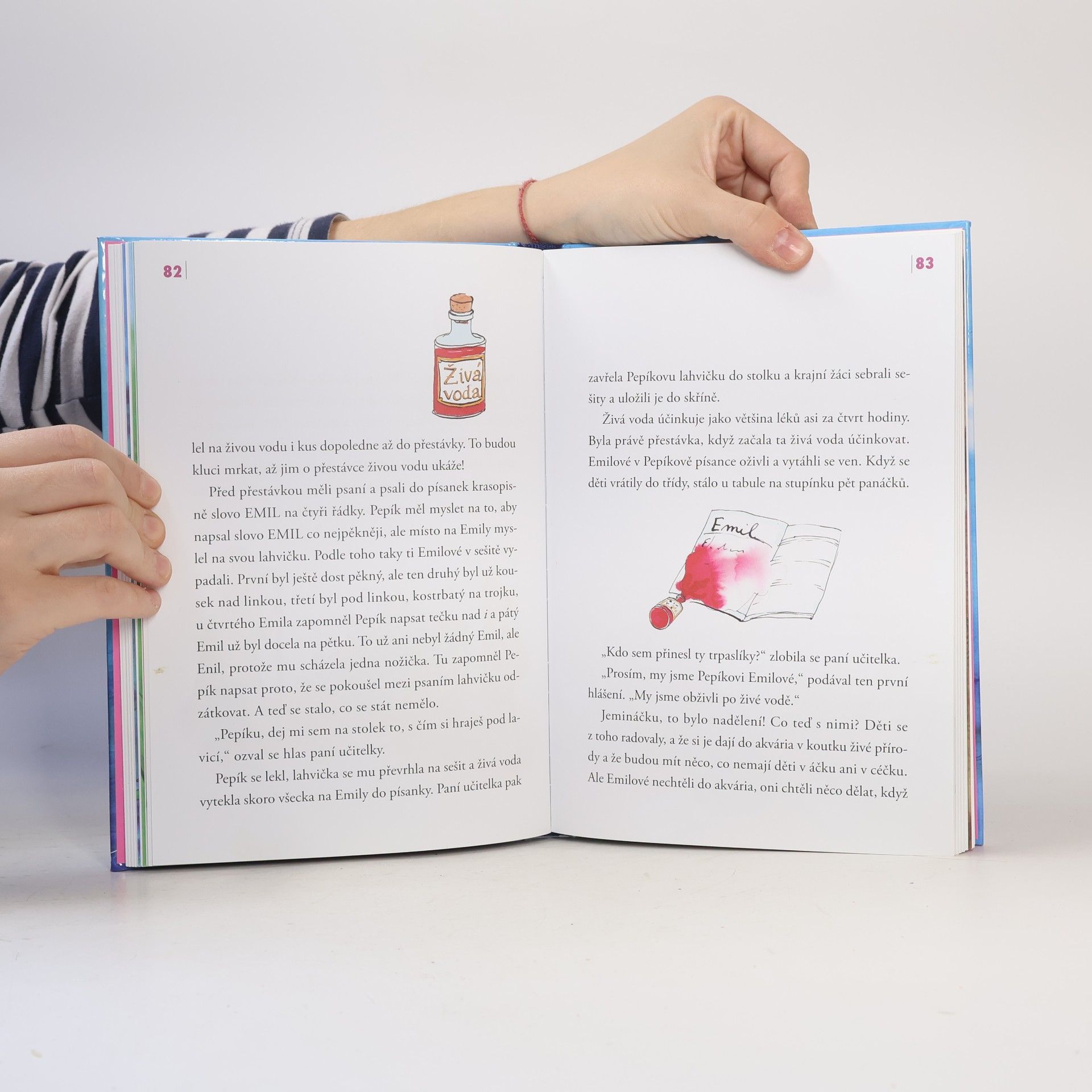 Autores varios Pohádková mateřídouška