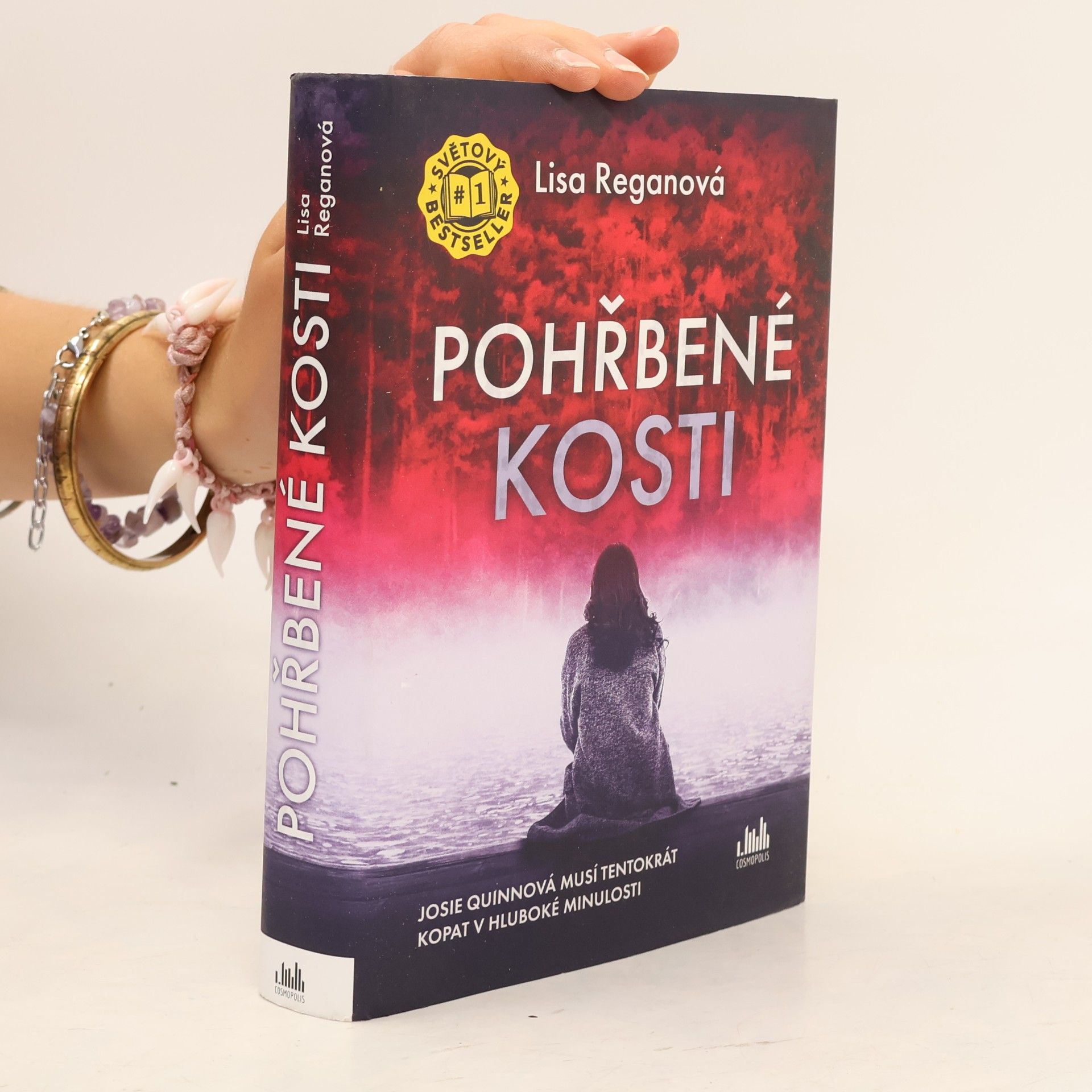 Lisa Regan Pohřbené kosti