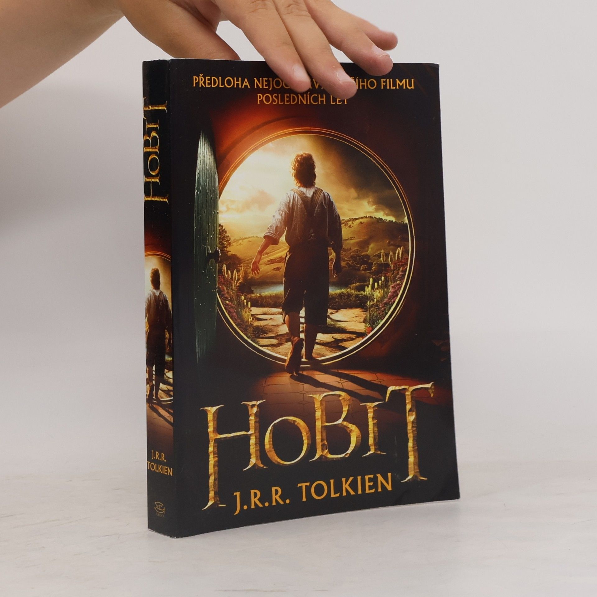 J. R. R. Tolkien Hobit, aneb, Cesta tam a zase zpátky