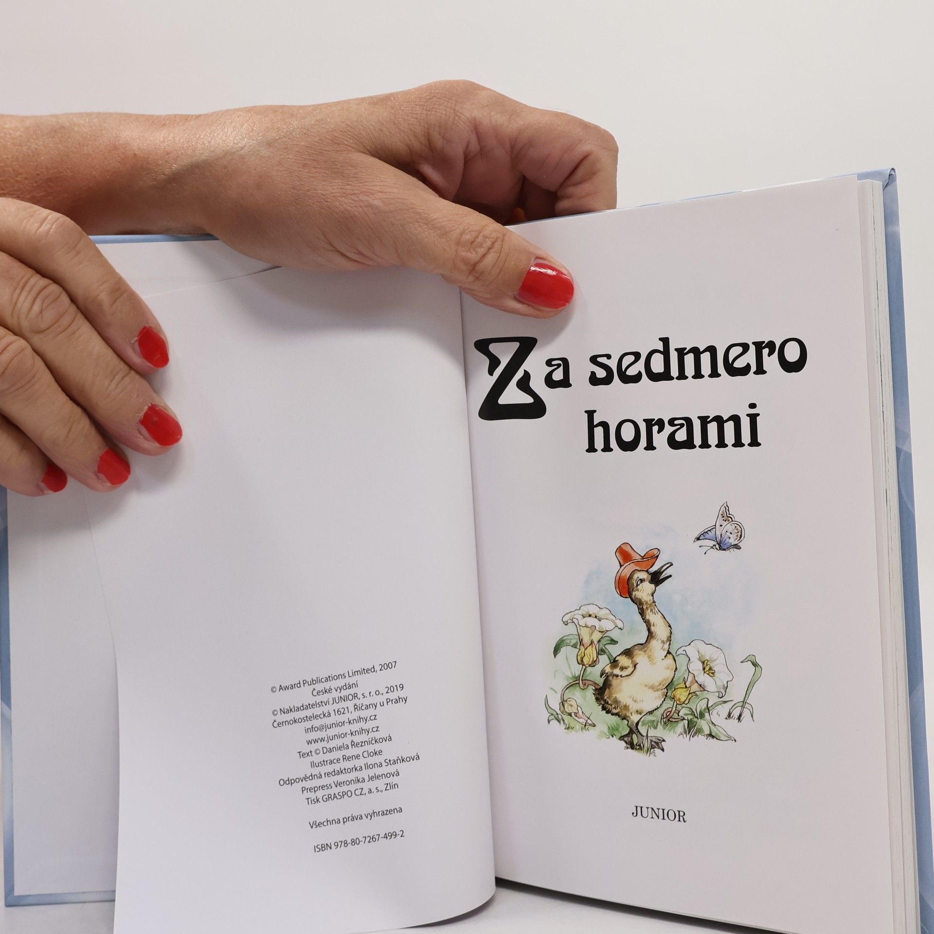 Daniela Řezníčková Za sedmero horami
