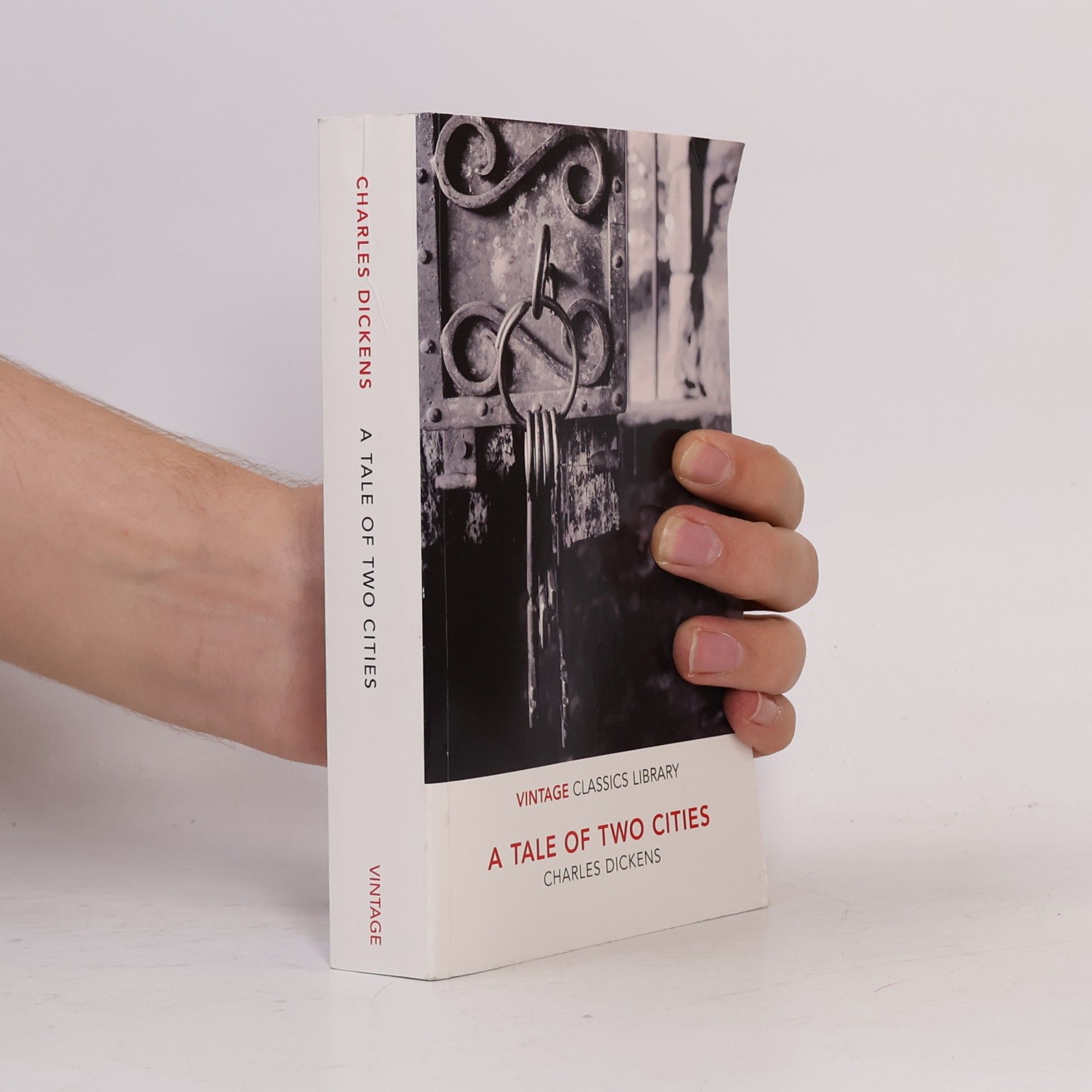 Charles Dickens A Tale of Two Cities