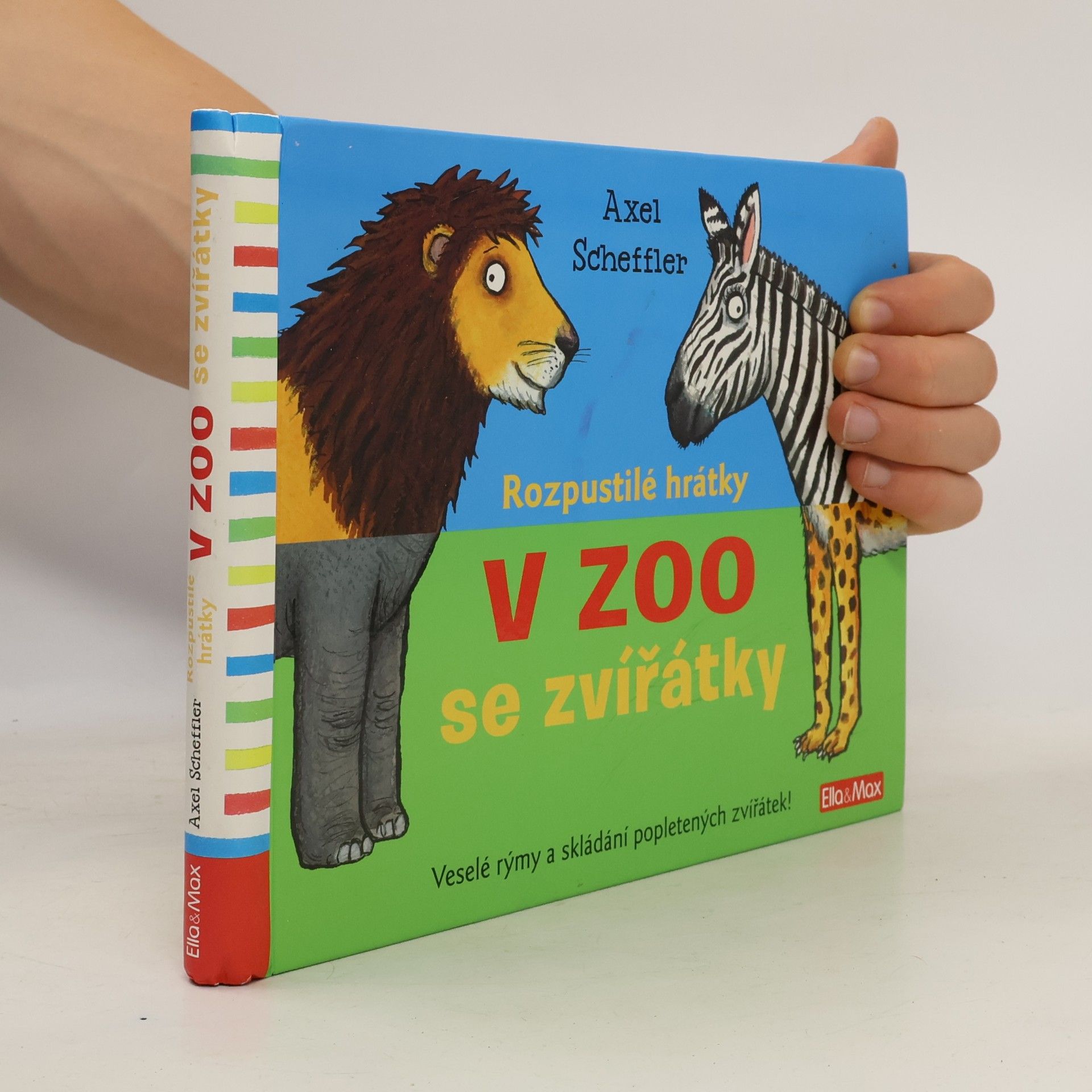 Ivana Nováková Rozpustilé hrátky v ZOO se zvířátky