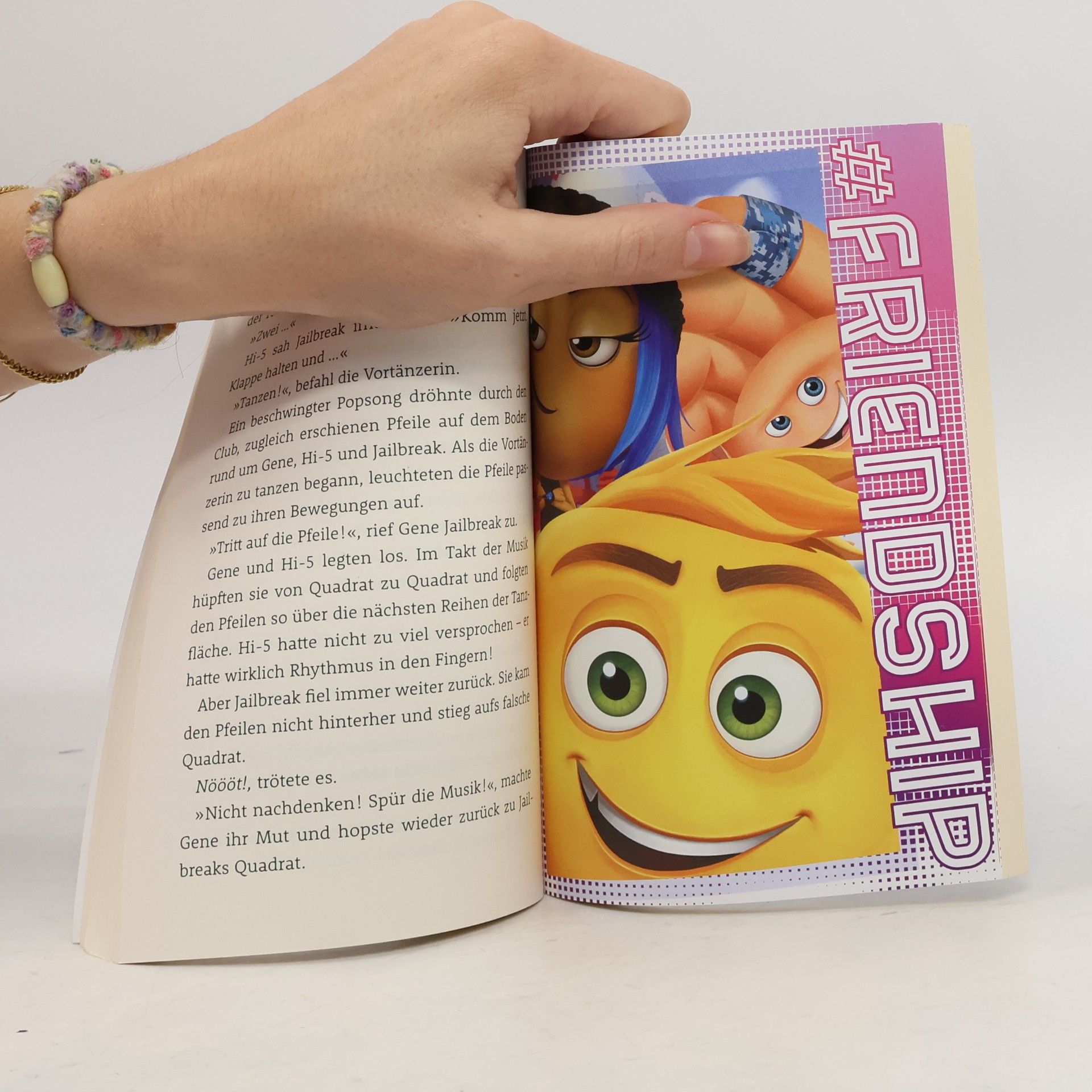 Tracey West Emoji Movie