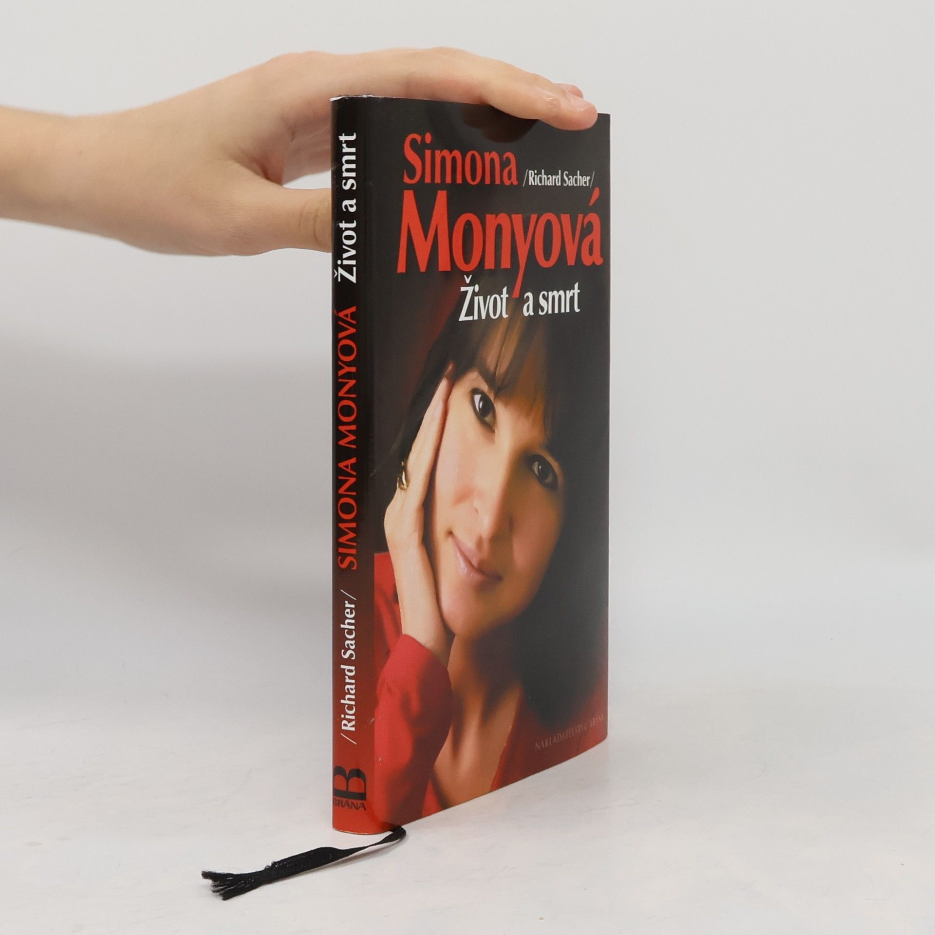 Richard Sacher Simona Monyová - Život a smrt