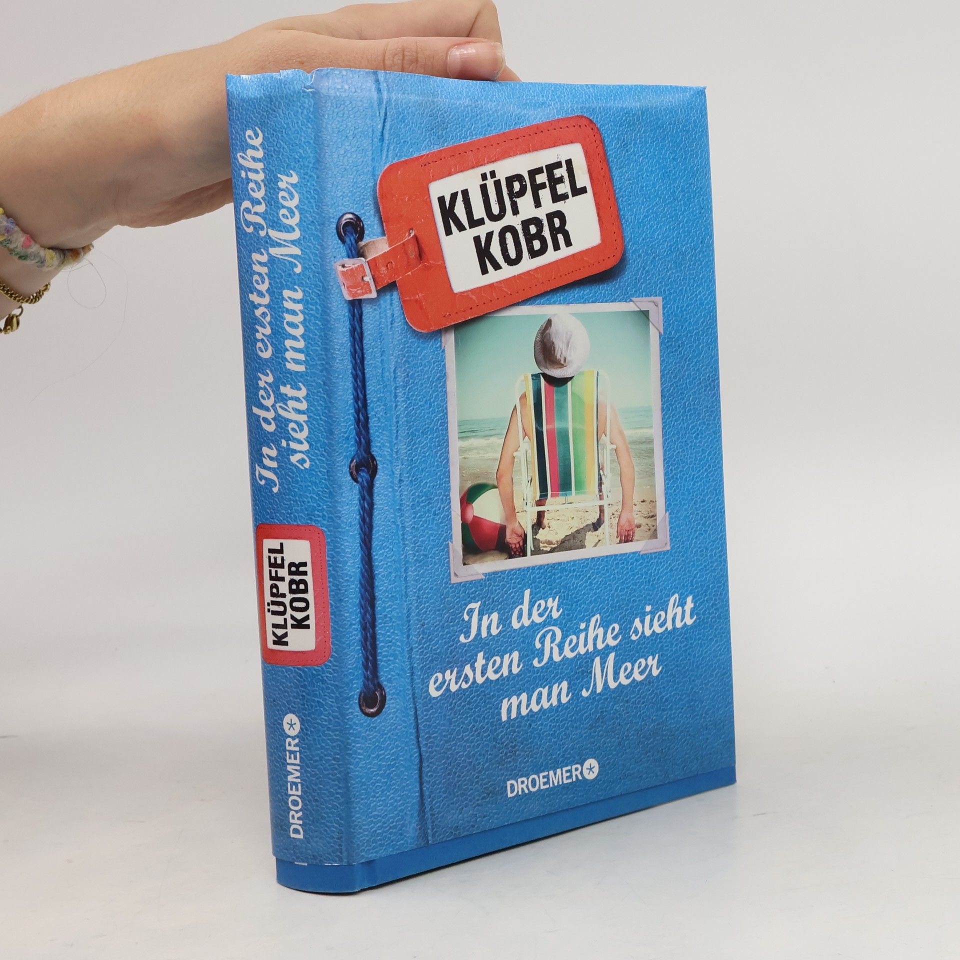 Volker Klüpfel In der ersten Reihe sieht man Meer