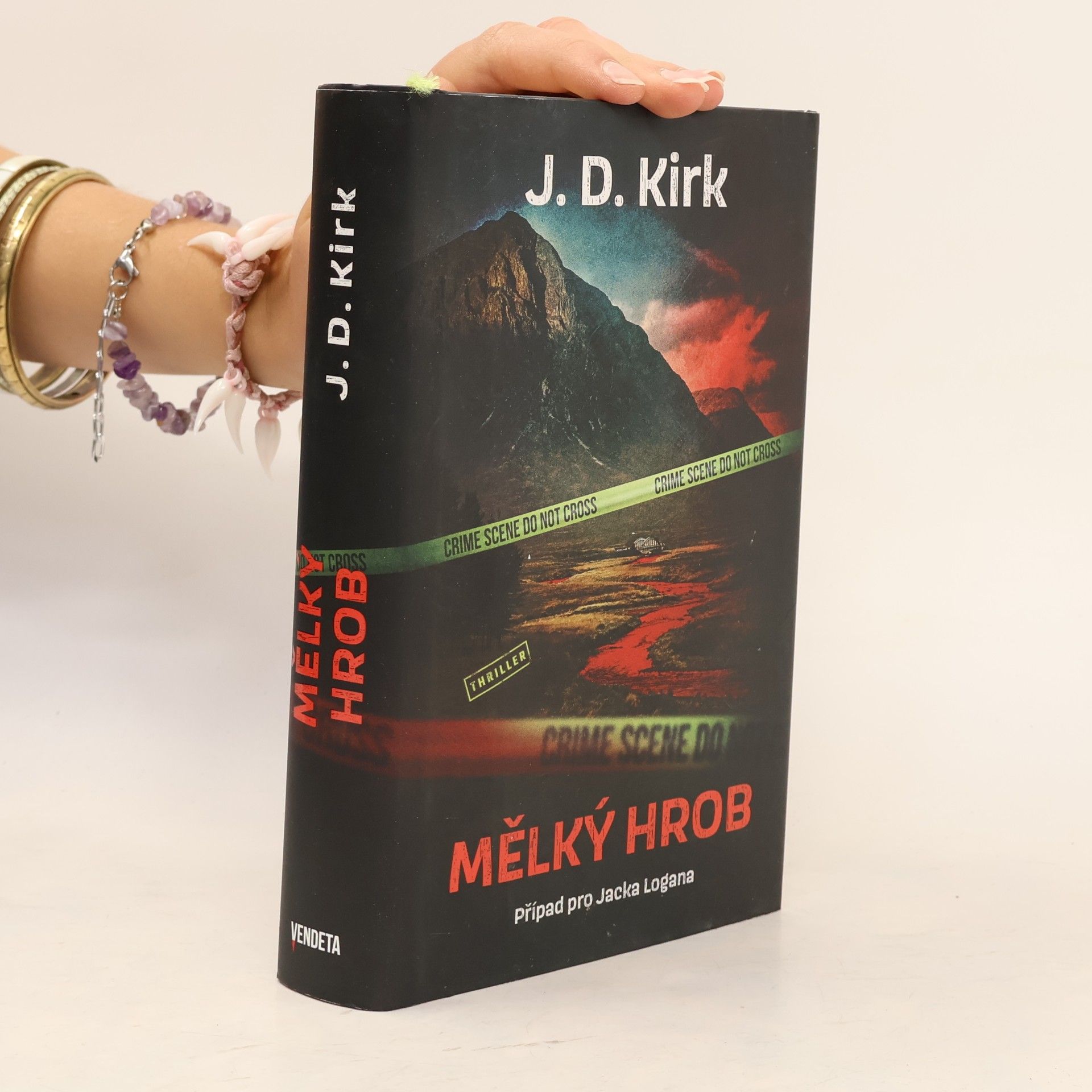 Mělký hrob